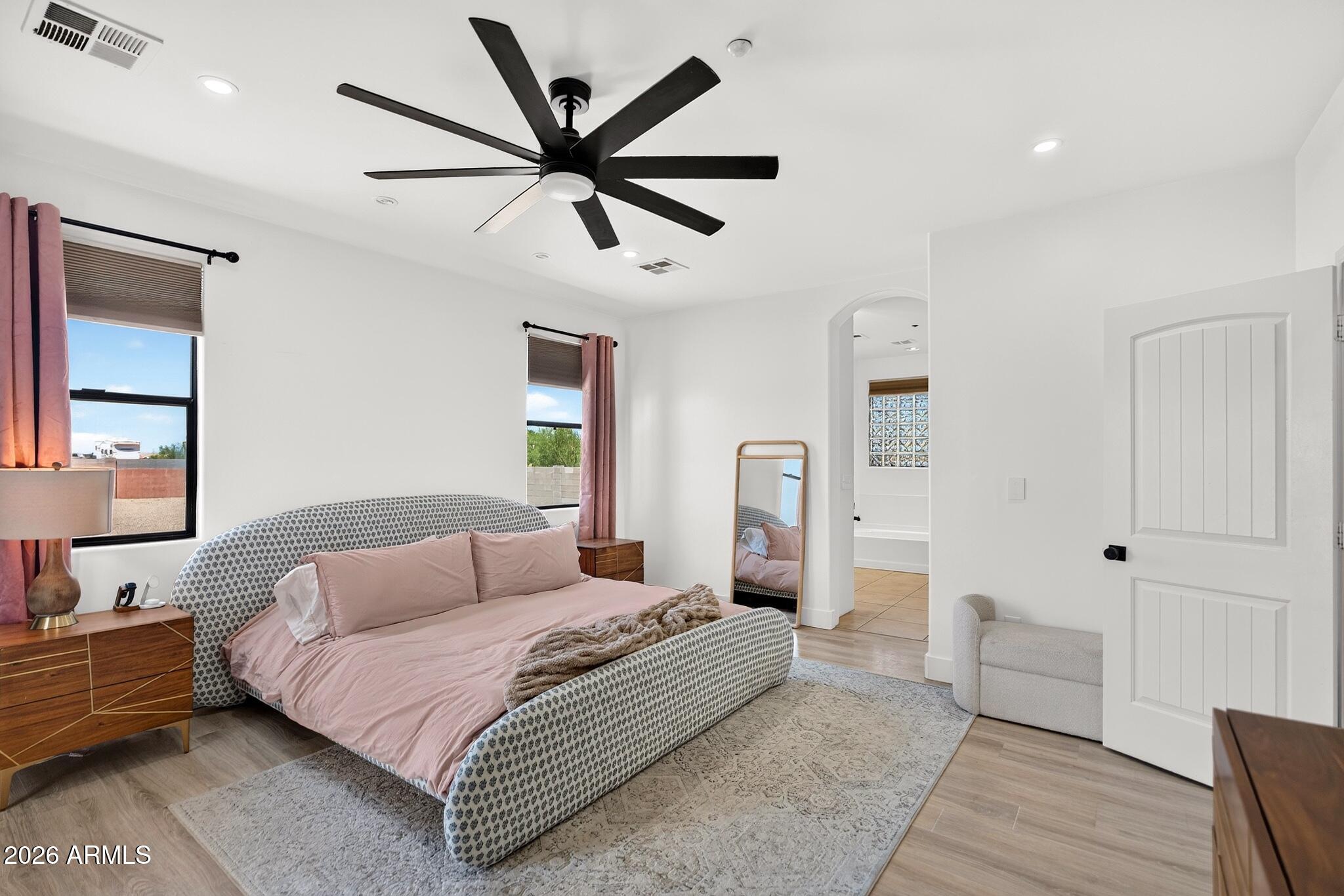 2672 W Moon Dust Trail
