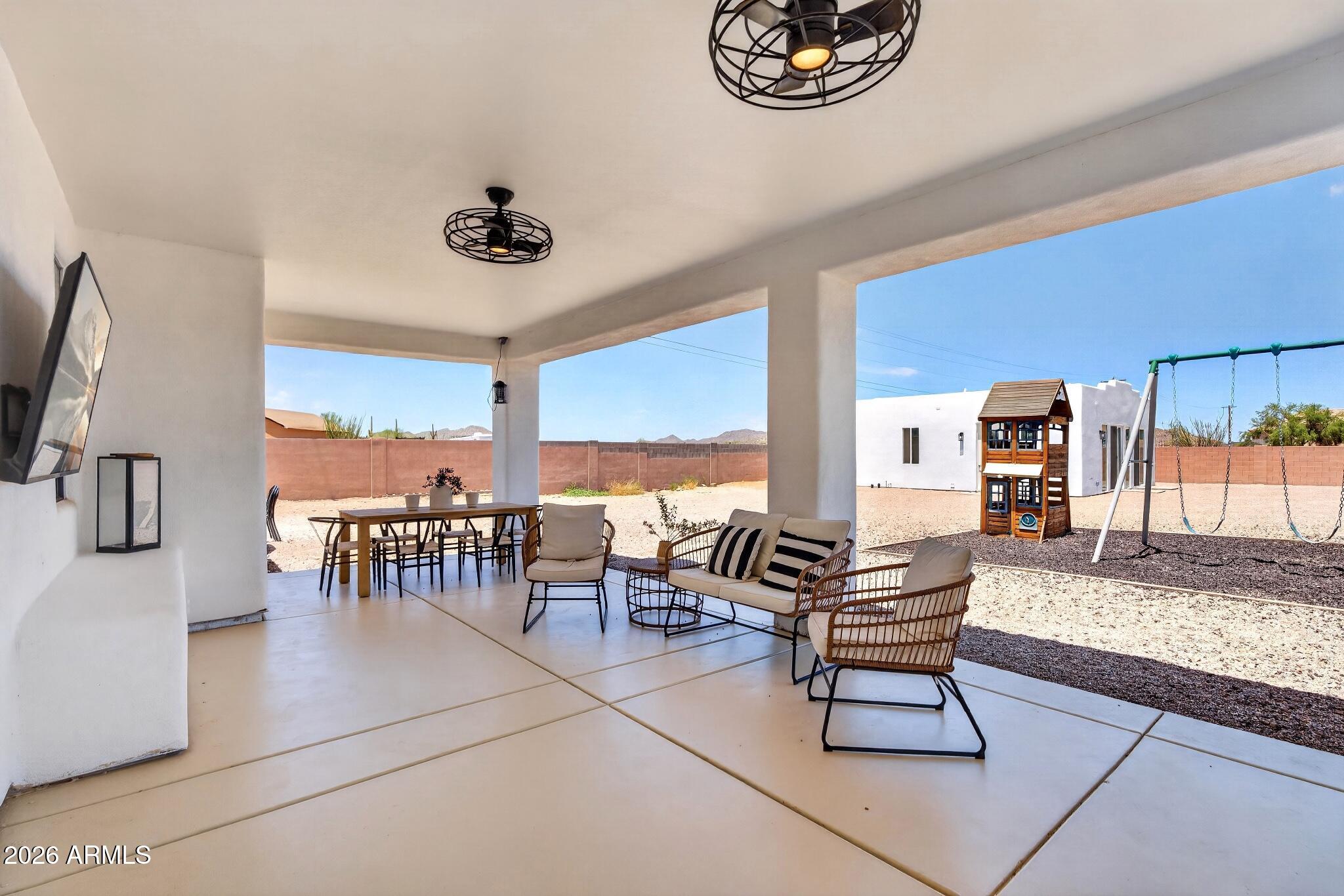 2672 W Moon Dust Trail