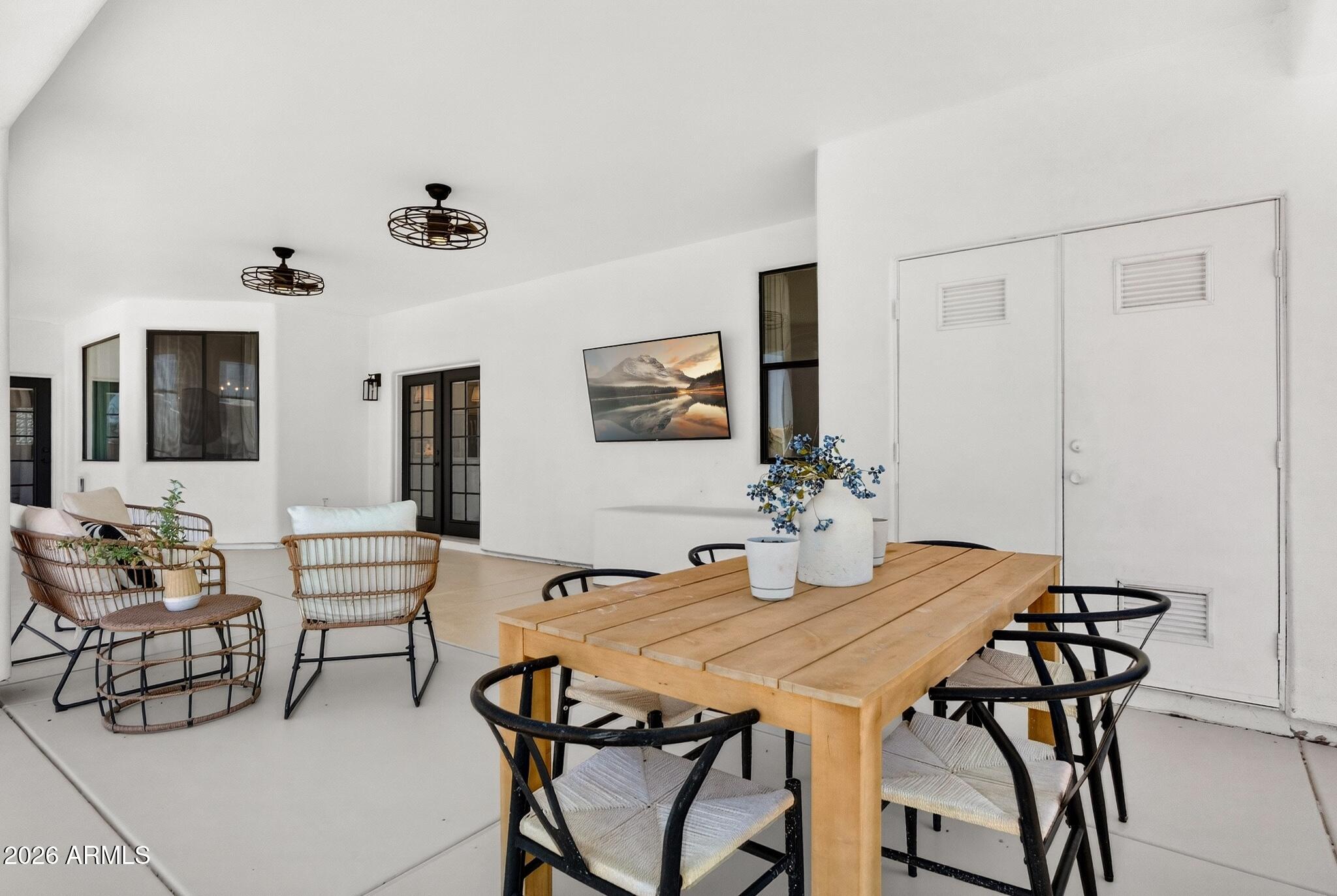 2672 W Moon Dust Trail