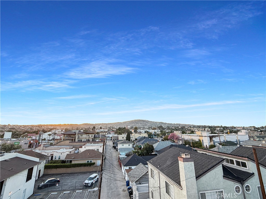 815 S Grand Avenue 9
