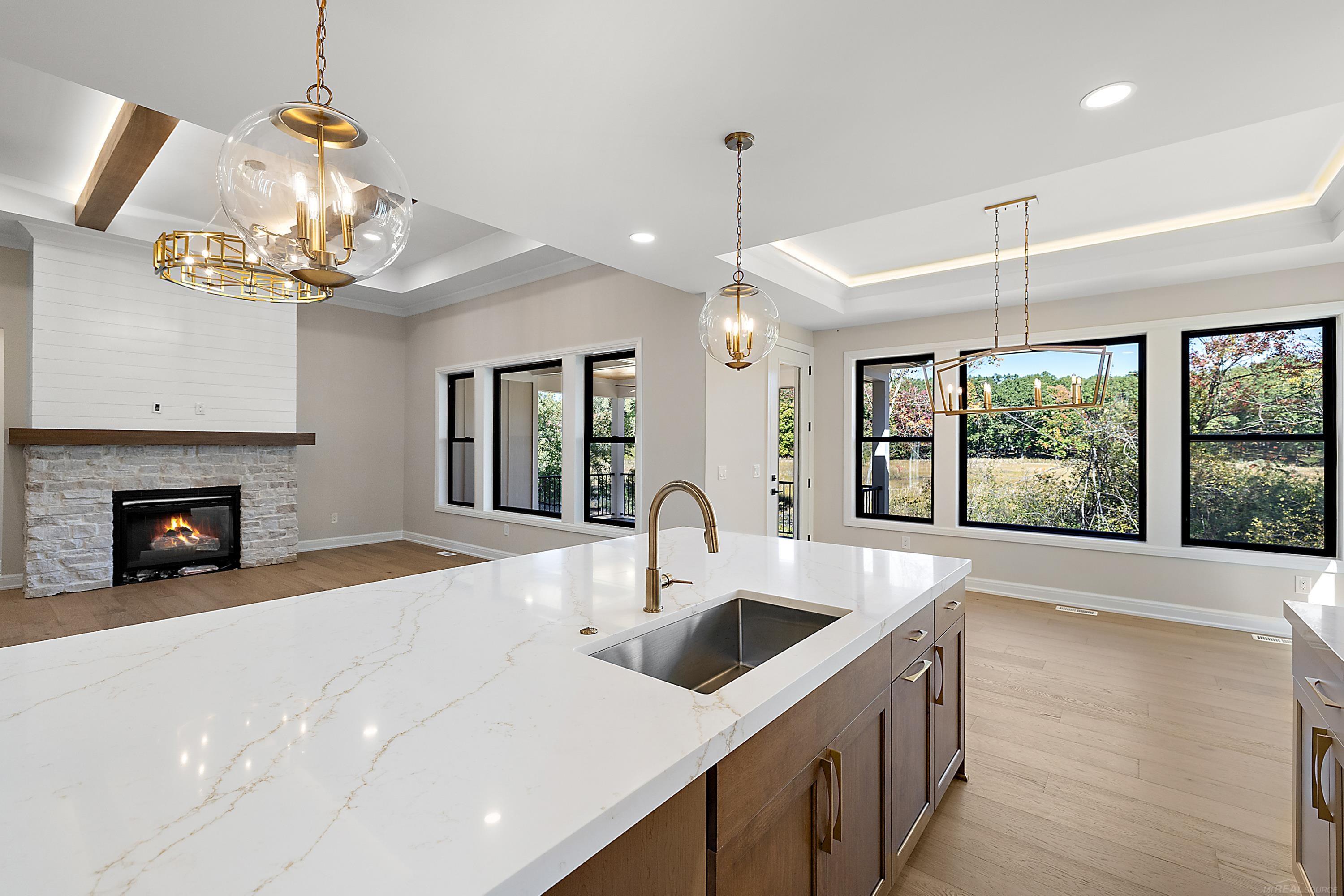 1477 Larkspur Lane