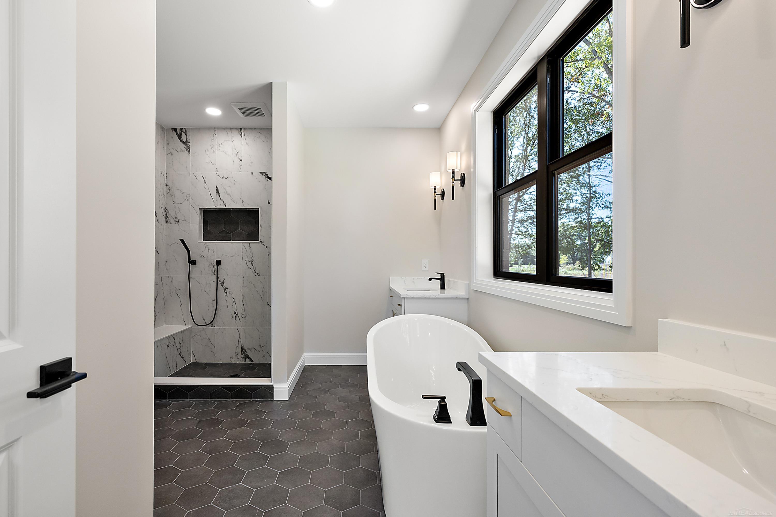 1477 Larkspur Lane