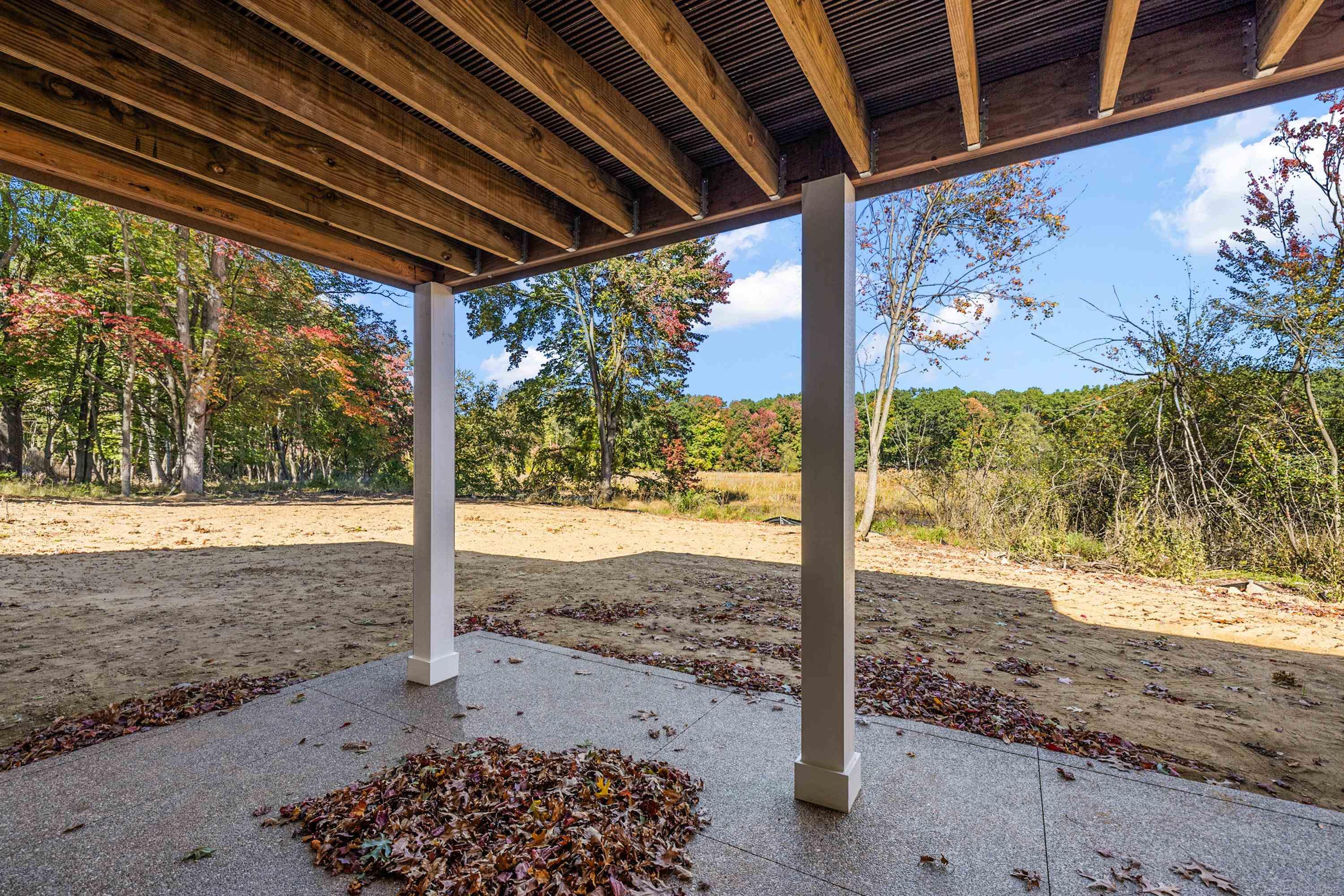 1477 Larkspur Lane