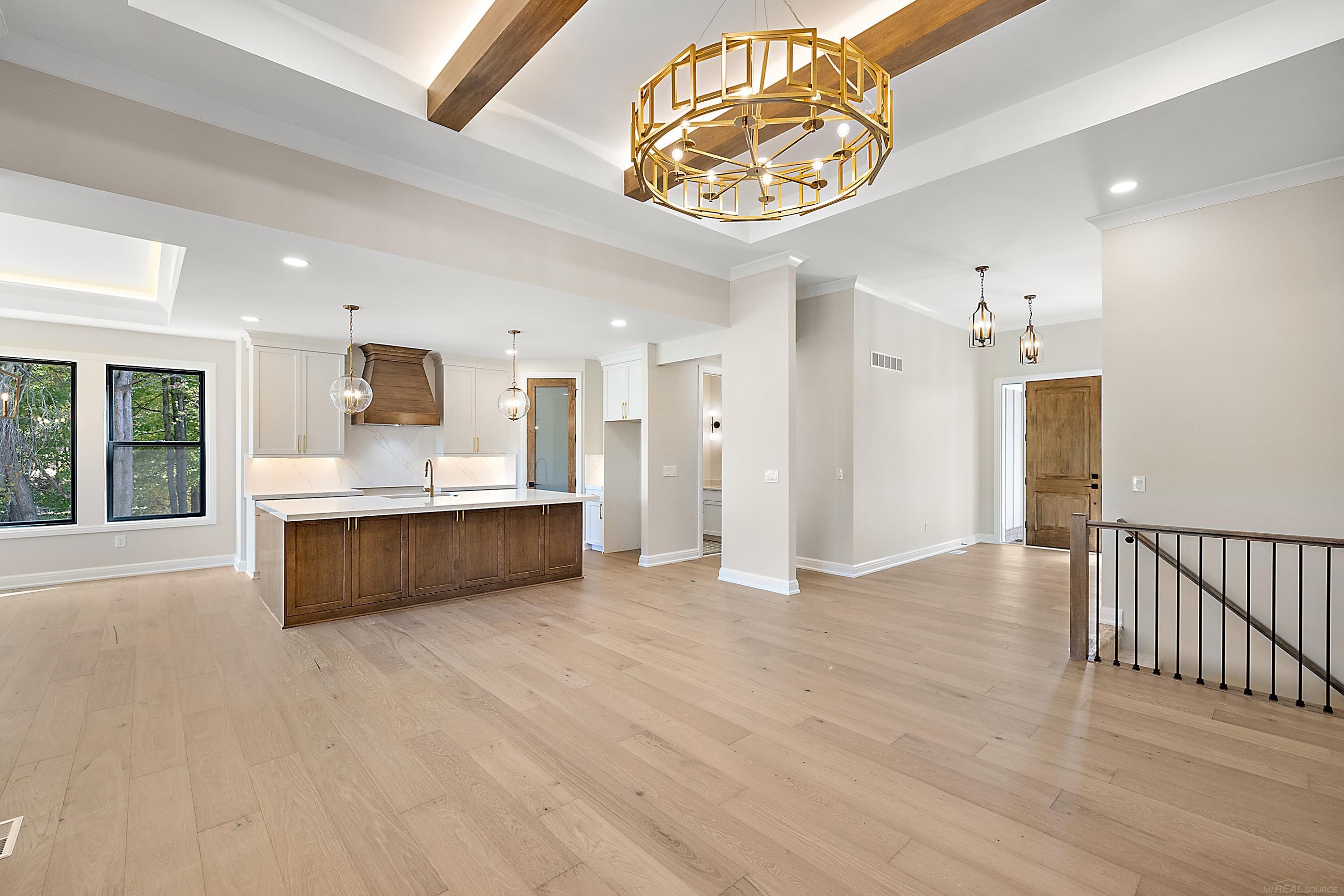 1477 Larkspur Lane