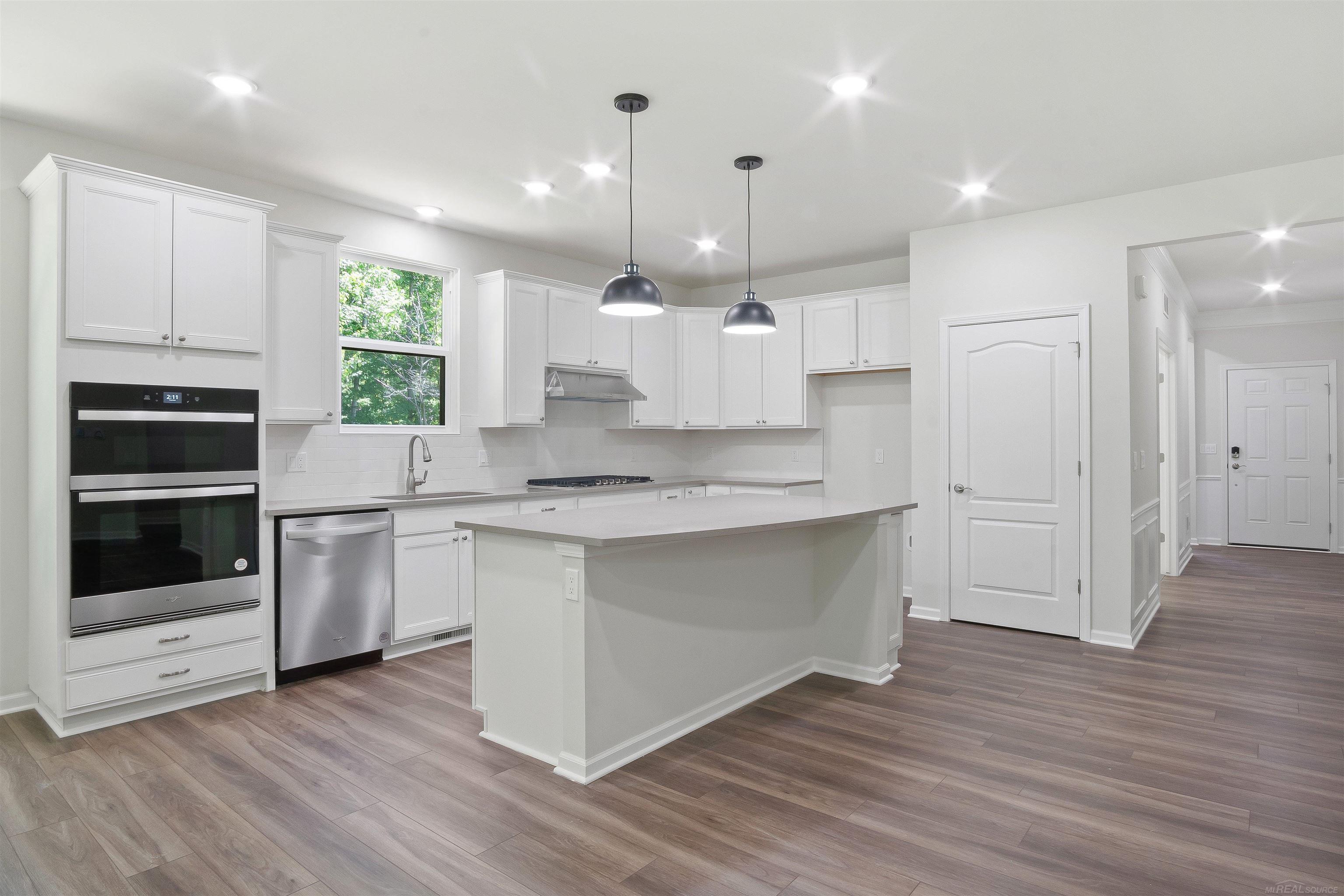 55834 Beacon Shore Drive