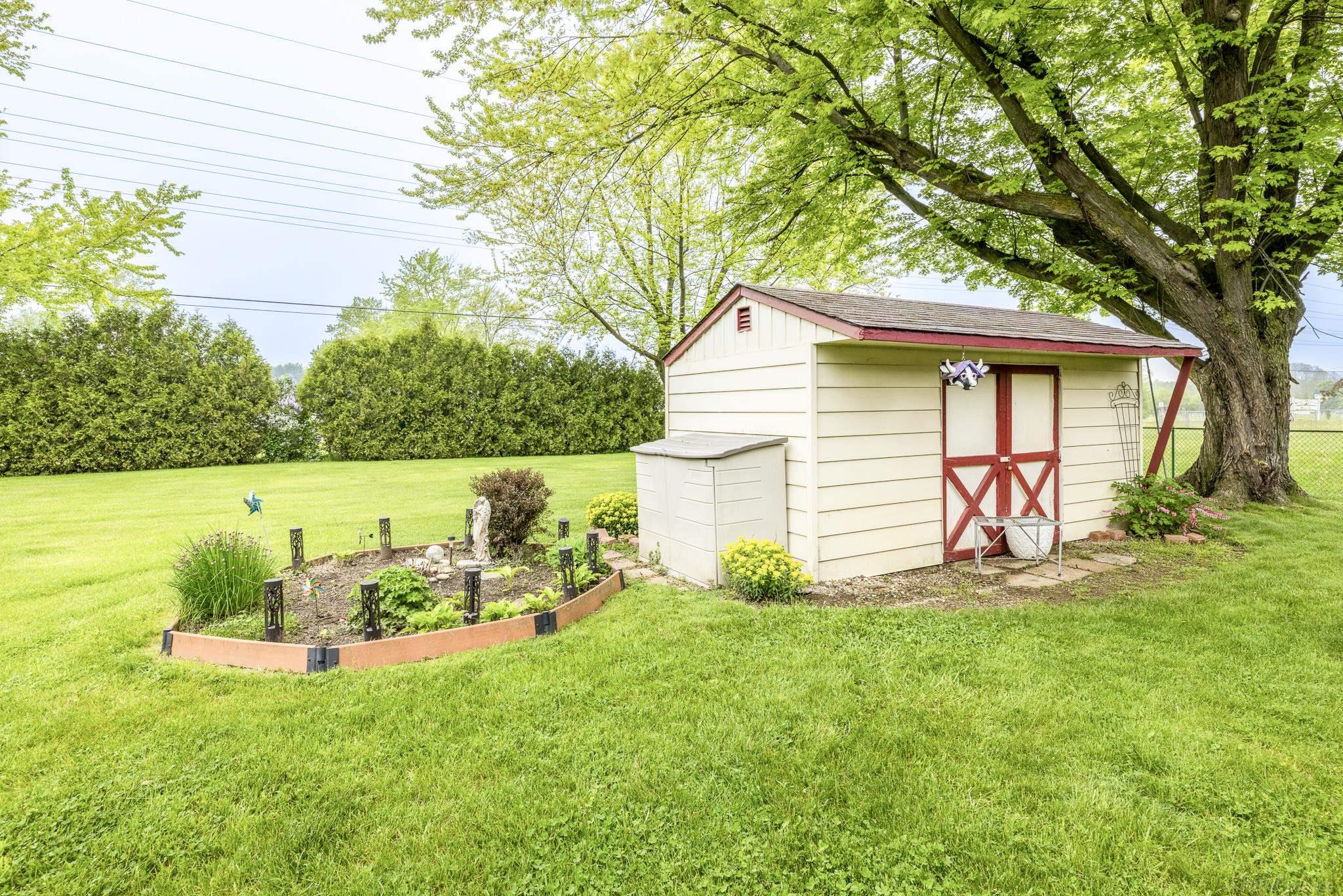 7669 Countryside Road