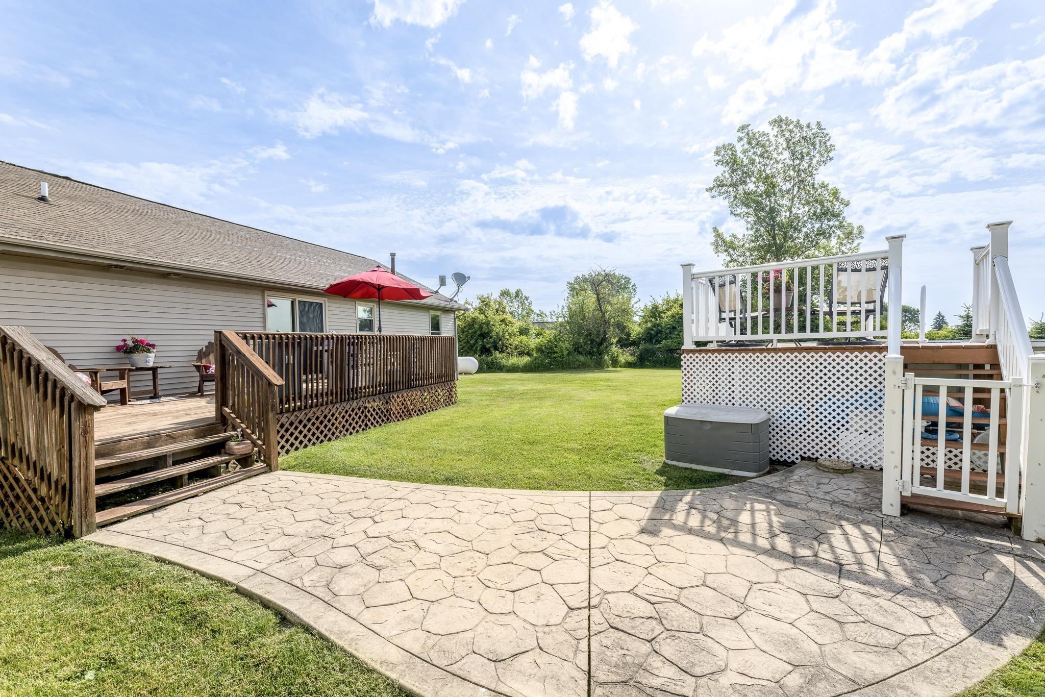 5674 Galbraith Line Road