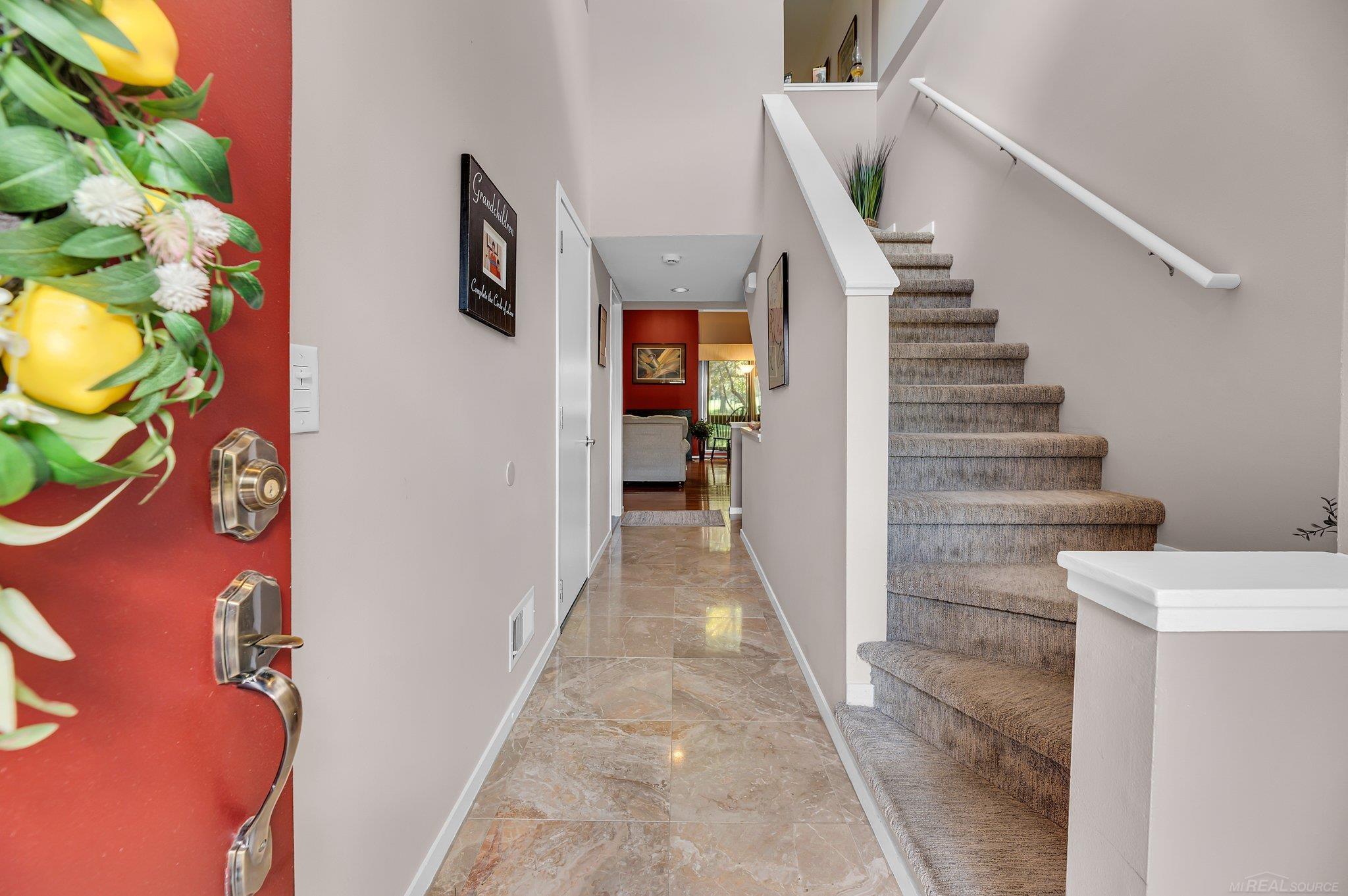 628 Ashley Circle