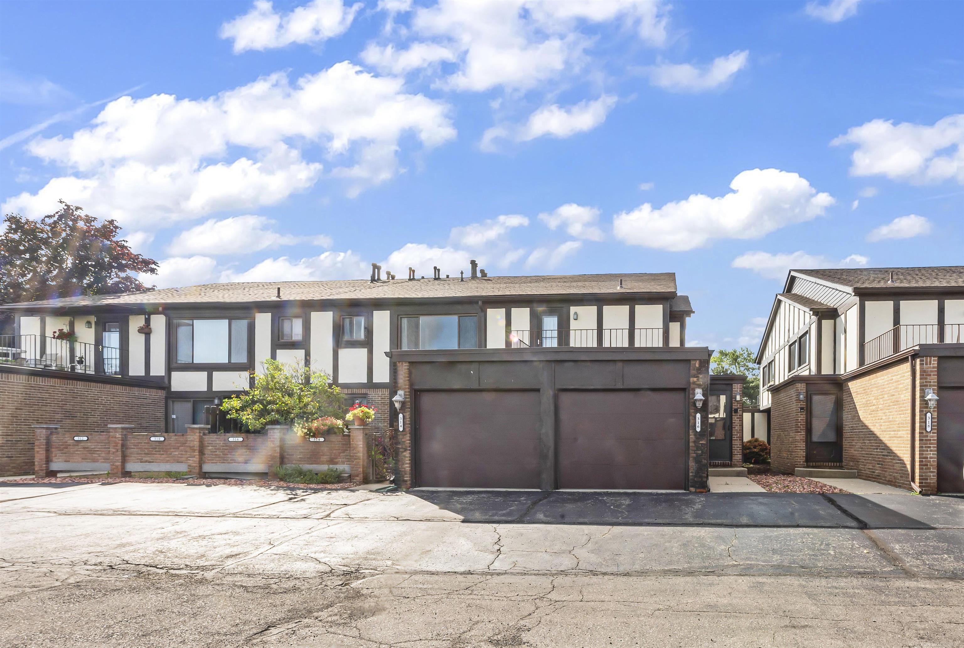 316 Country Club Drive