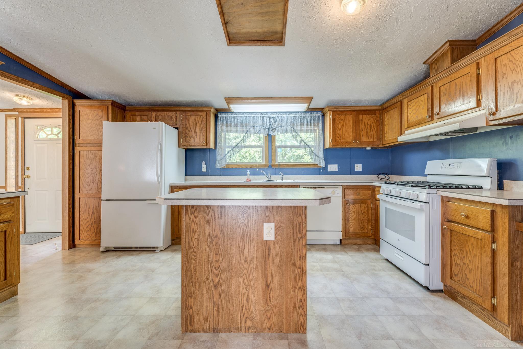 2455 W Snover Road