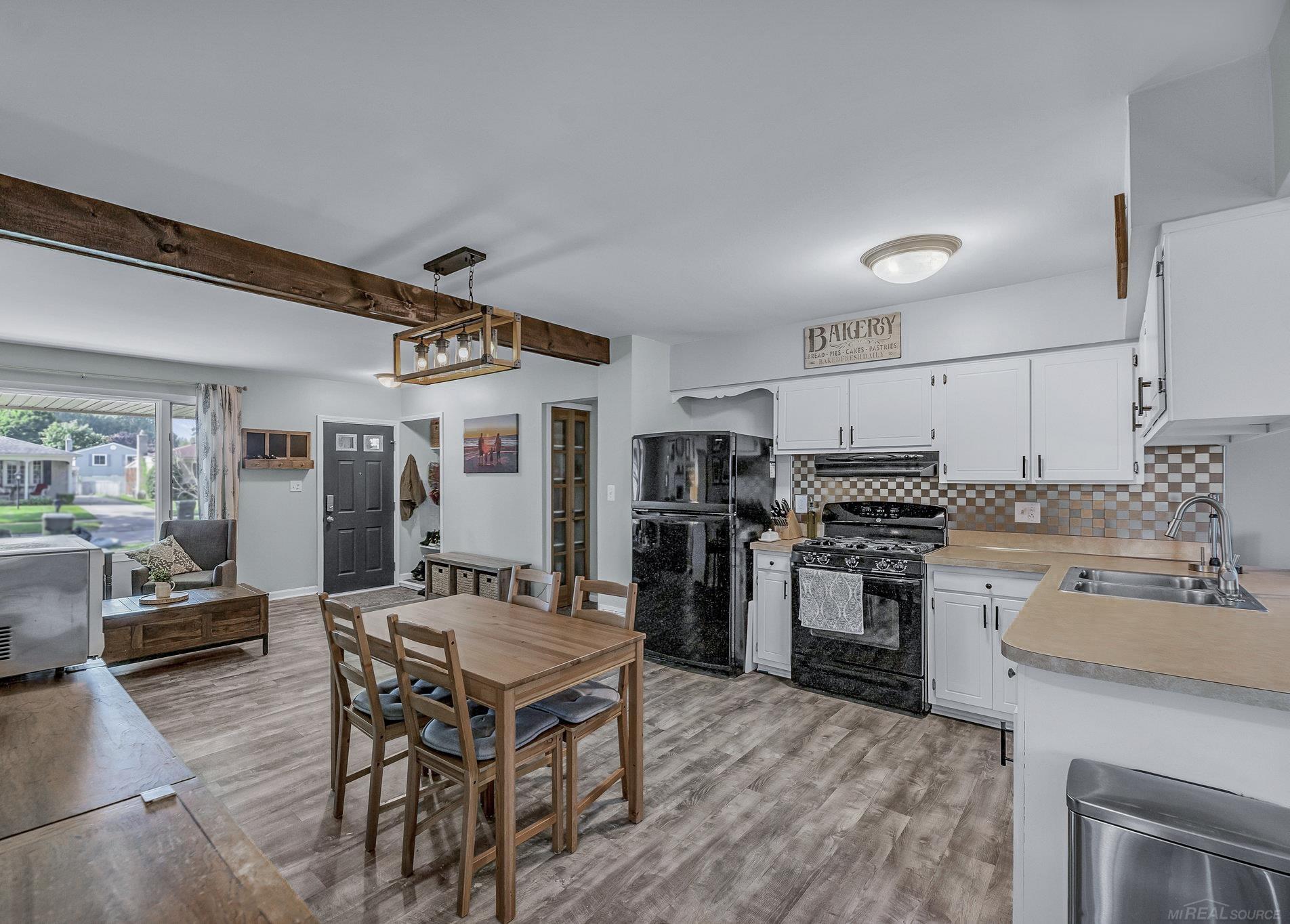 14529 Hillsdale Drive