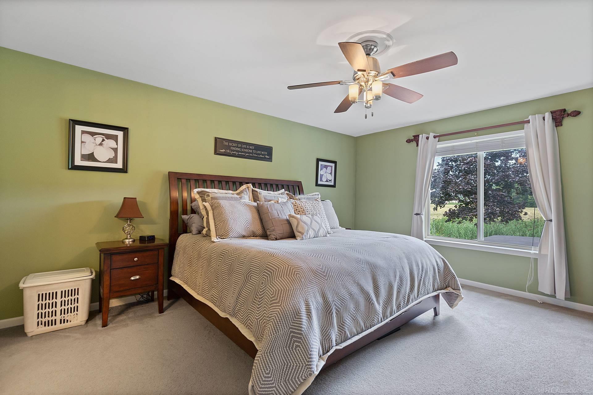 52496 Fox Pointe Drive