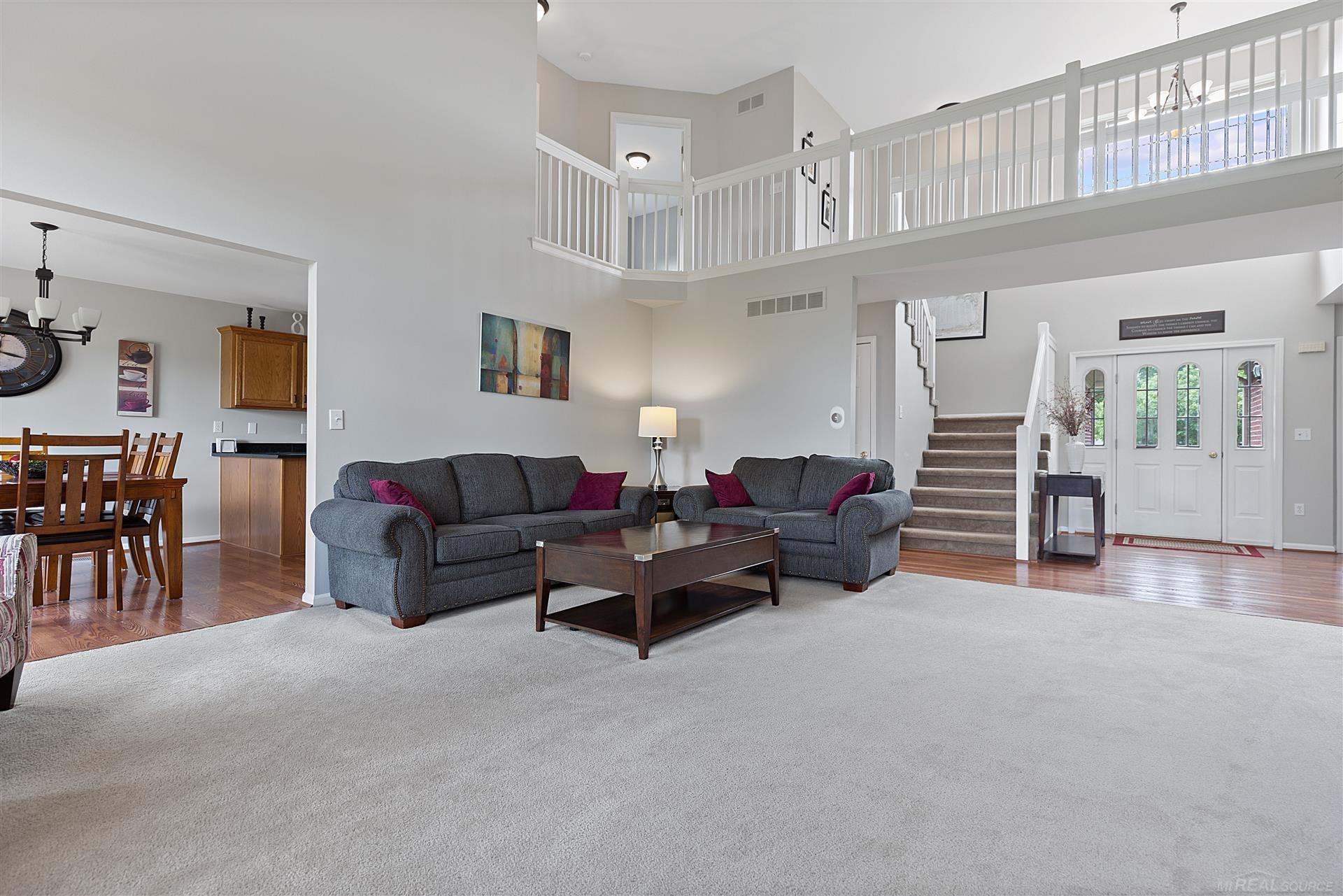 52496 Fox Pointe Drive