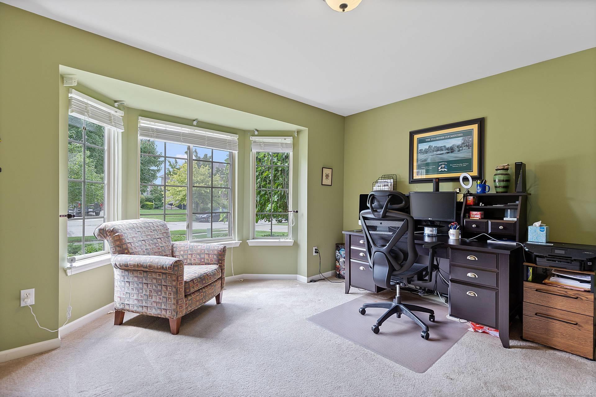 52496 Fox Pointe Drive