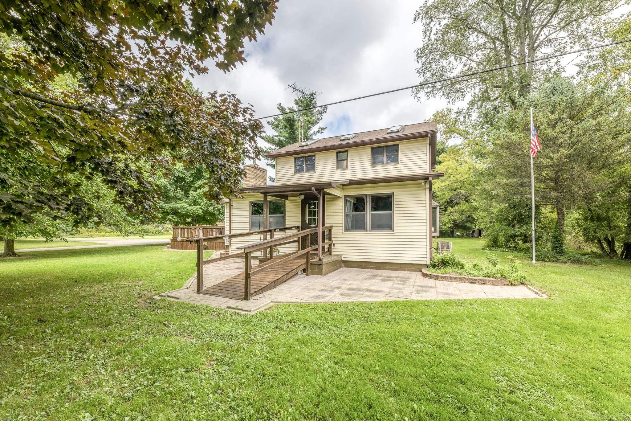 4543 Main Street