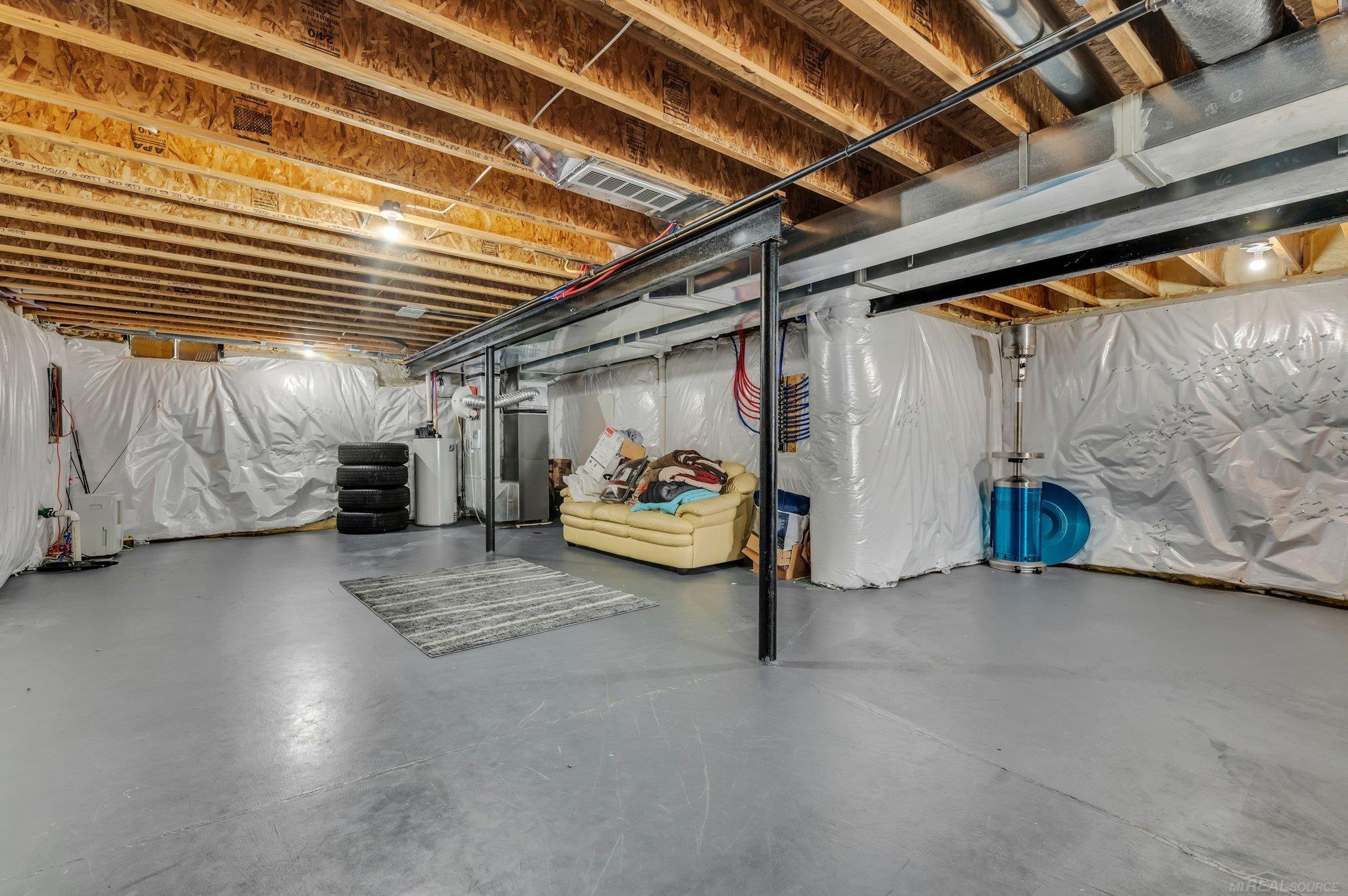 41253 Altissimo Drive