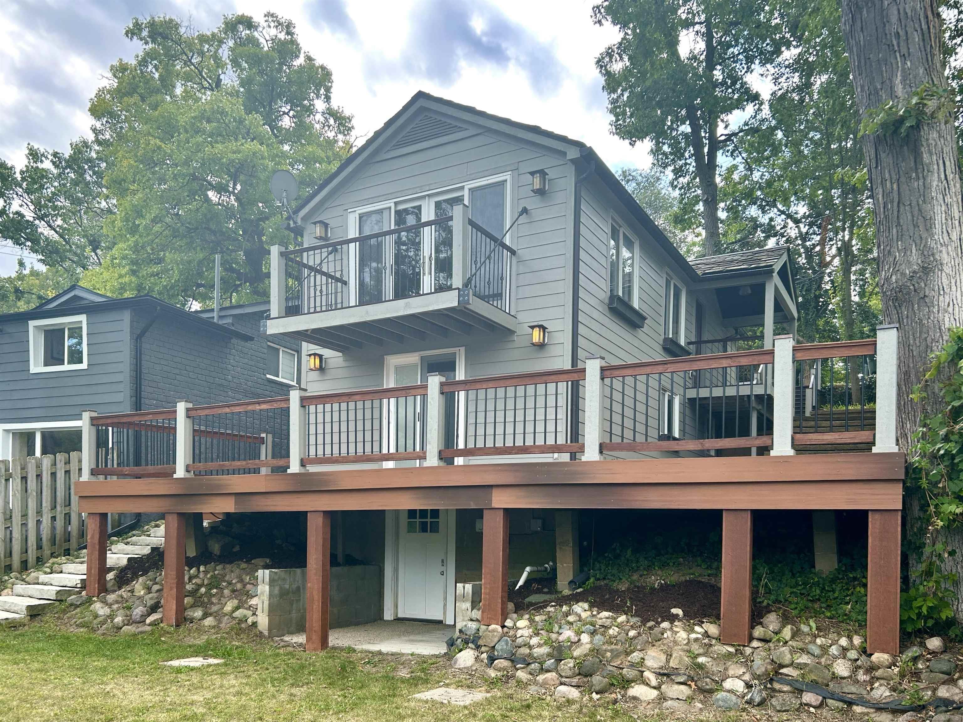 561 Bellevue Avenue
