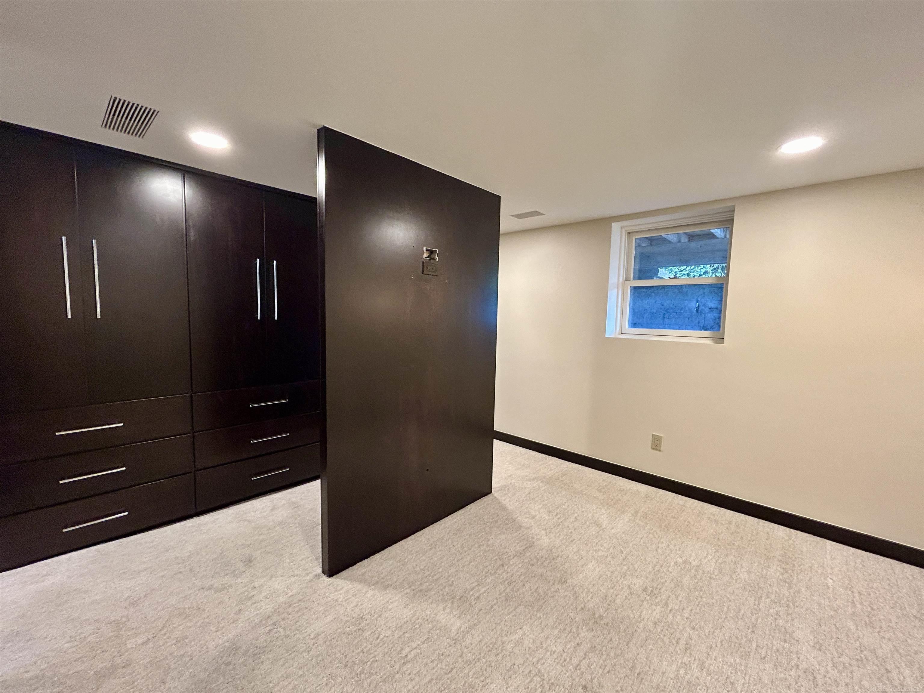 561 Bellevue Avenue
