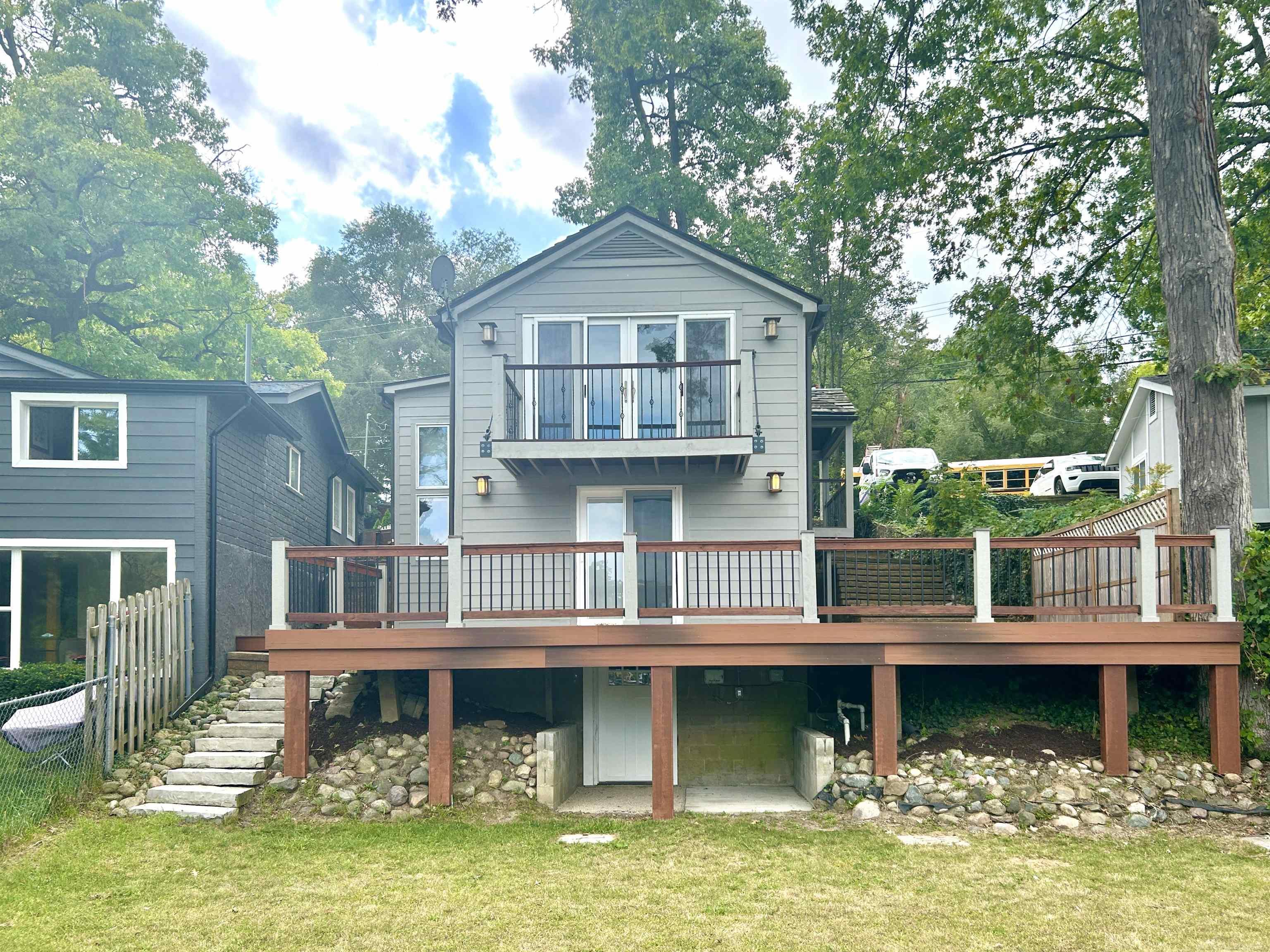 561 Bellevue Avenue