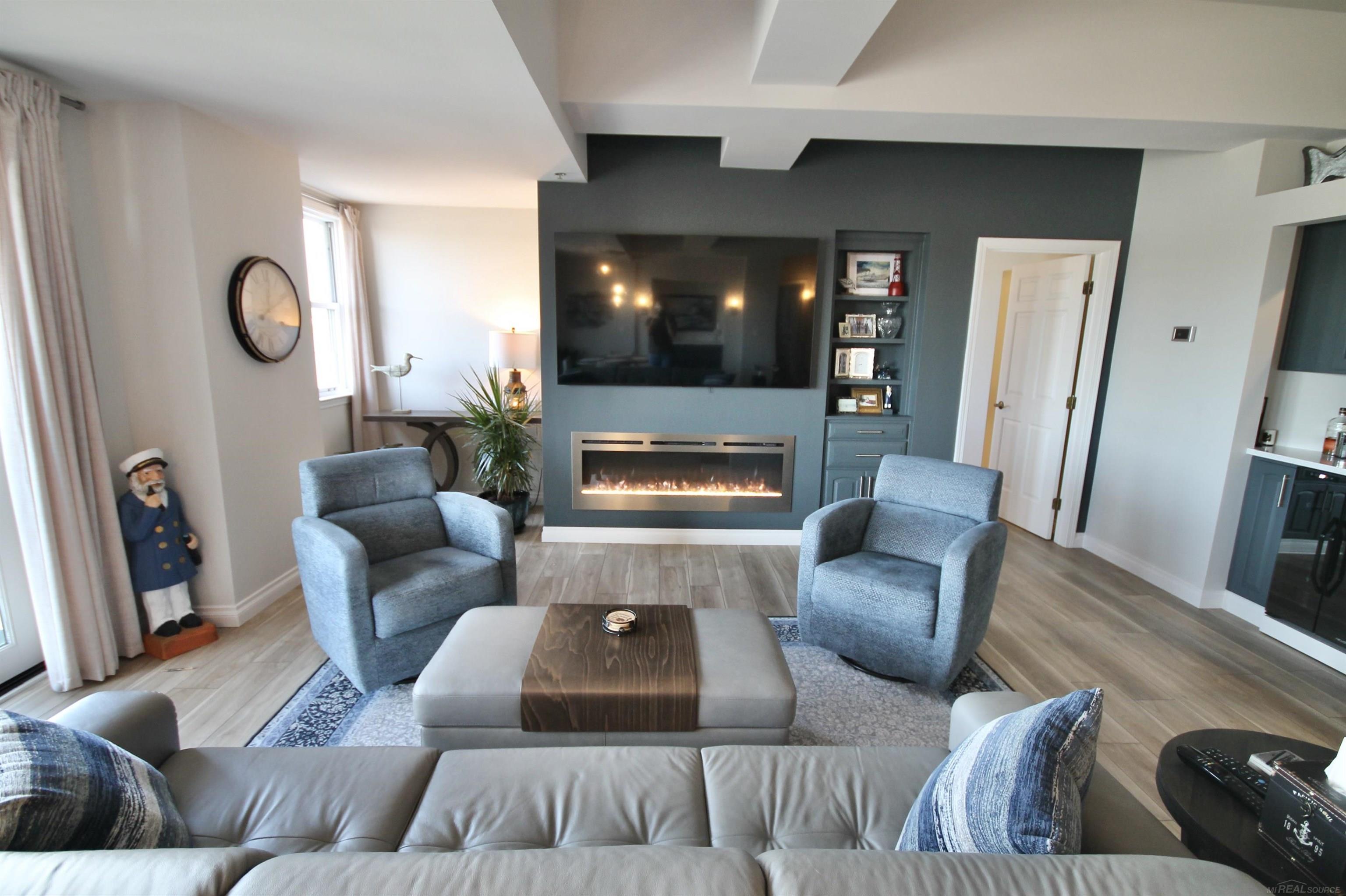 222 Jennison Place