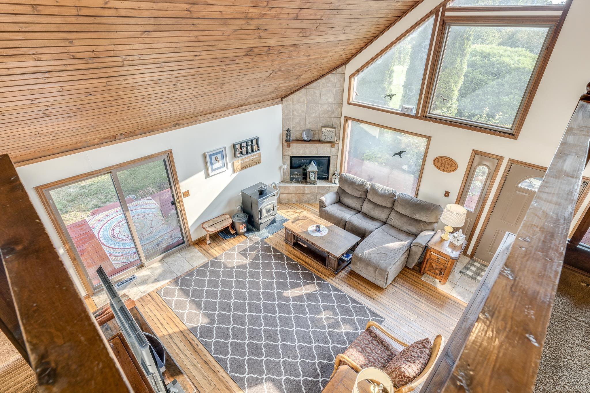 7479 Gibbons Road