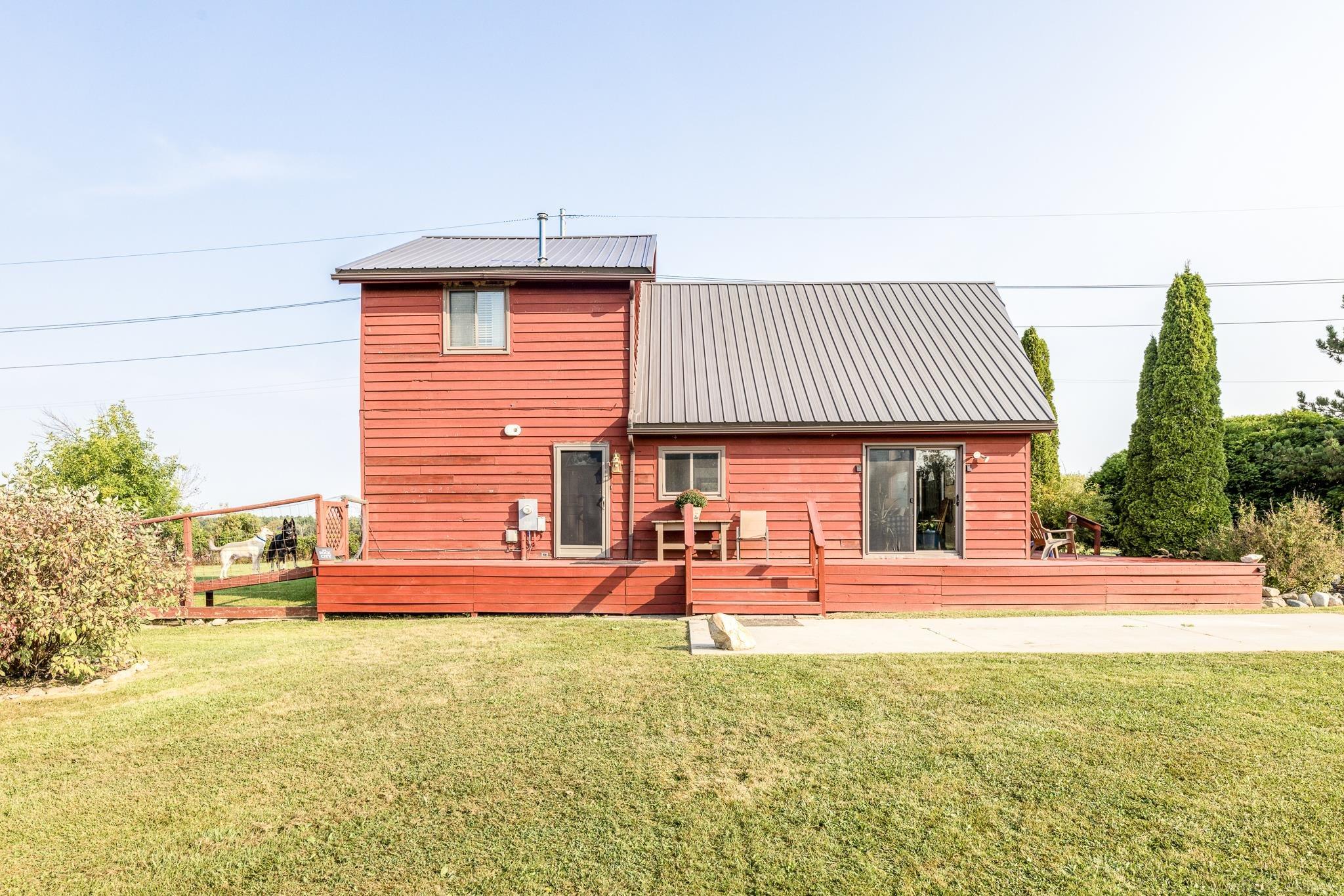 7479 Gibbons Road