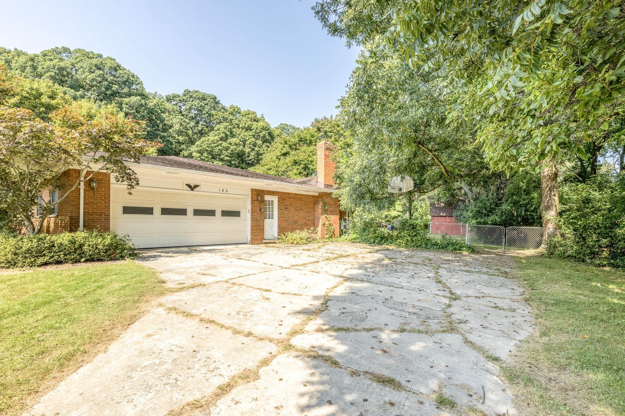 180 S Berkshire Drive