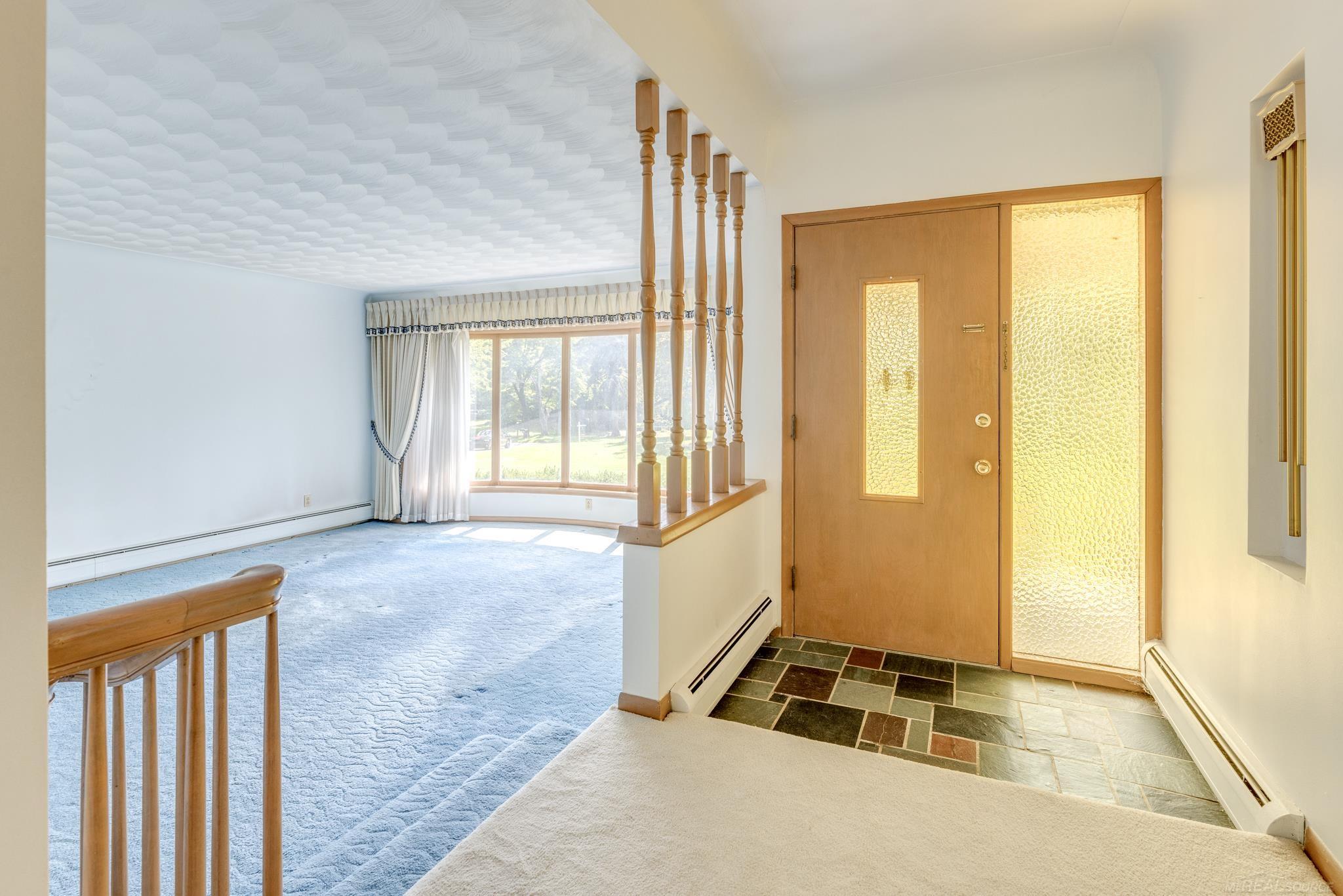 180 S Berkshire Drive