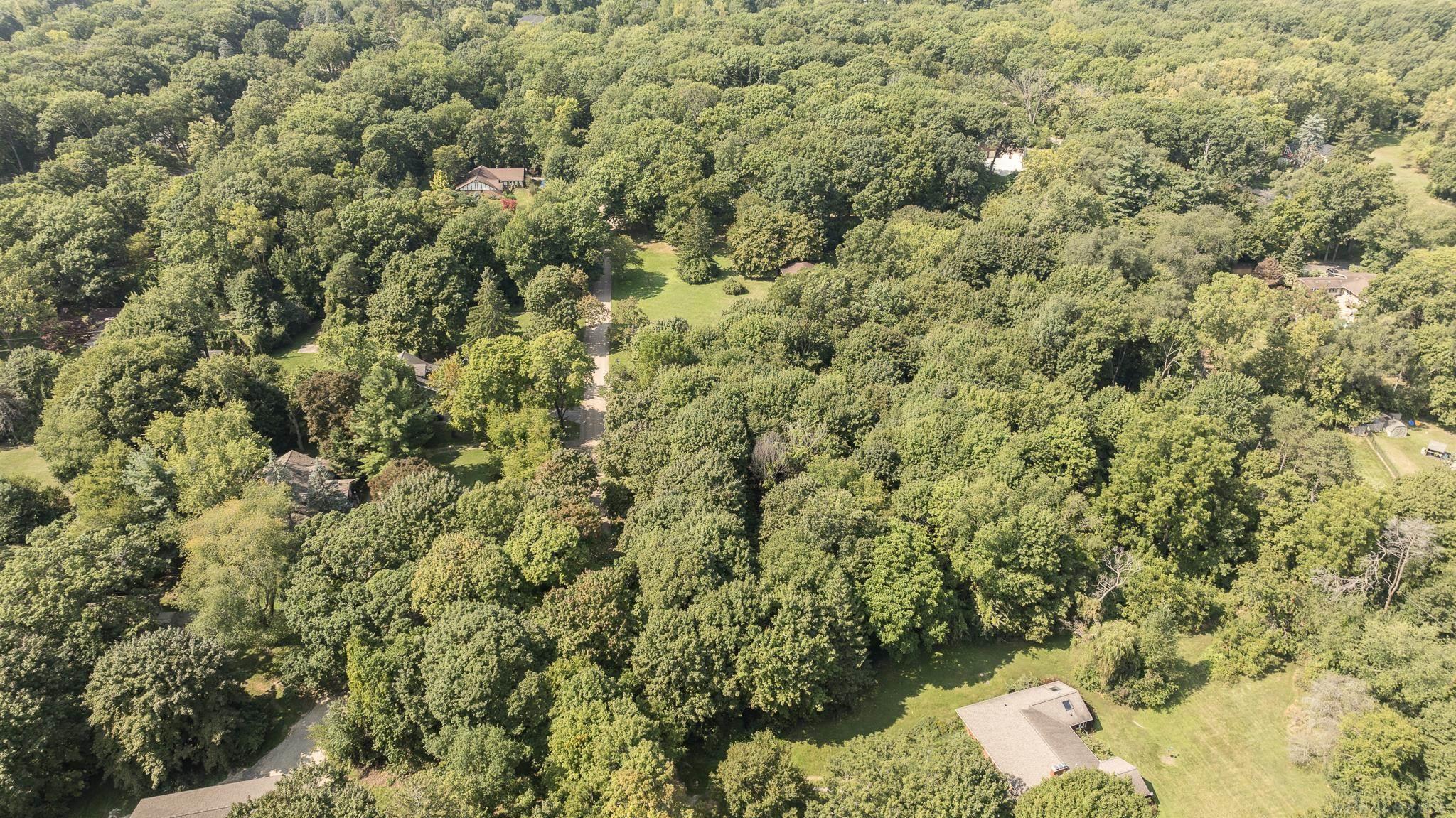 180 S Berkshire Drive