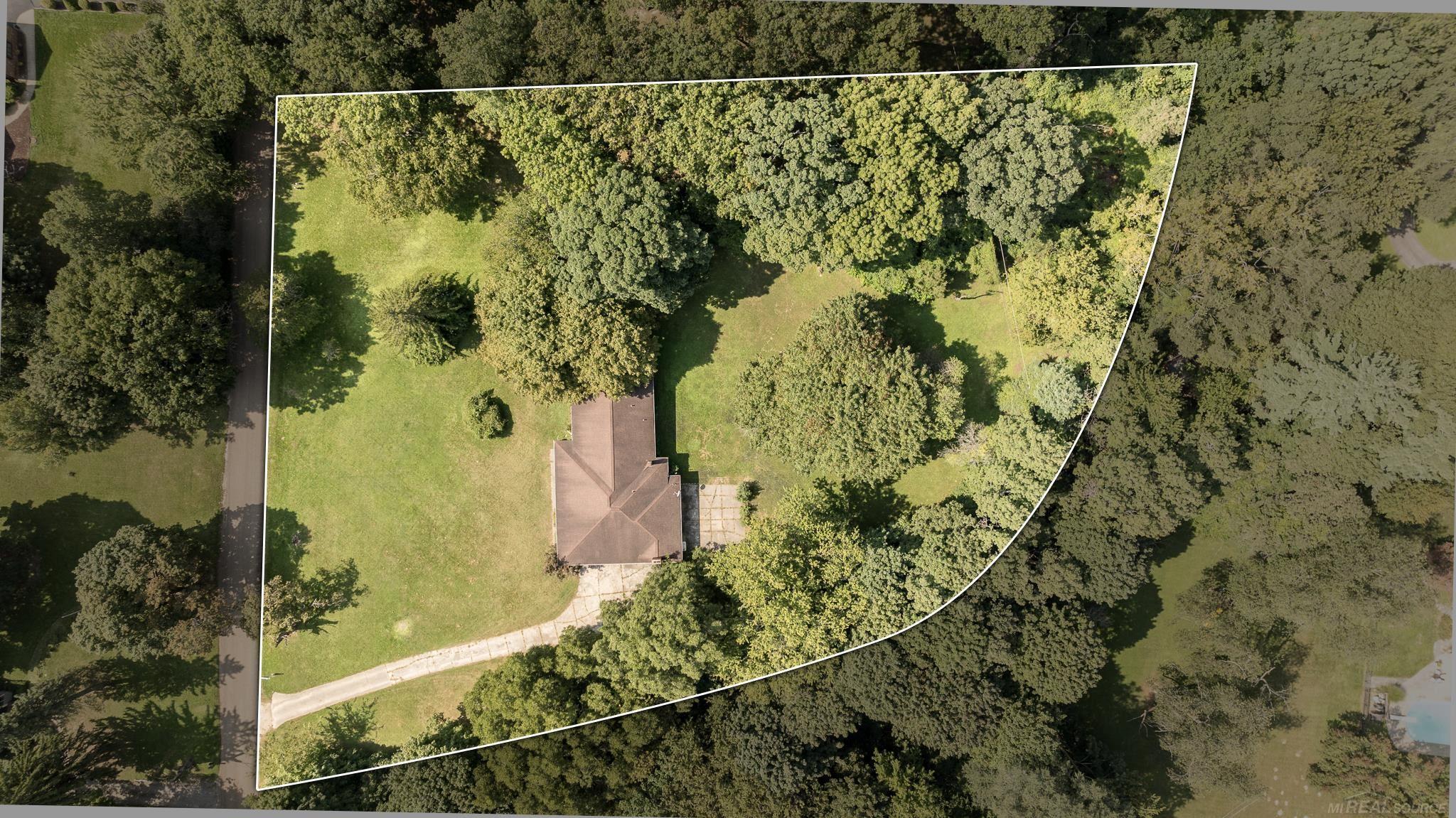 180 S Berkshire Drive
