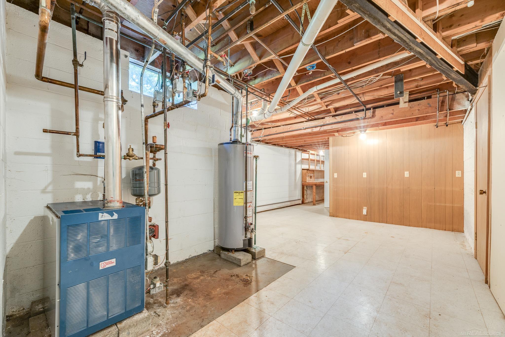 180 S Berkshire Drive