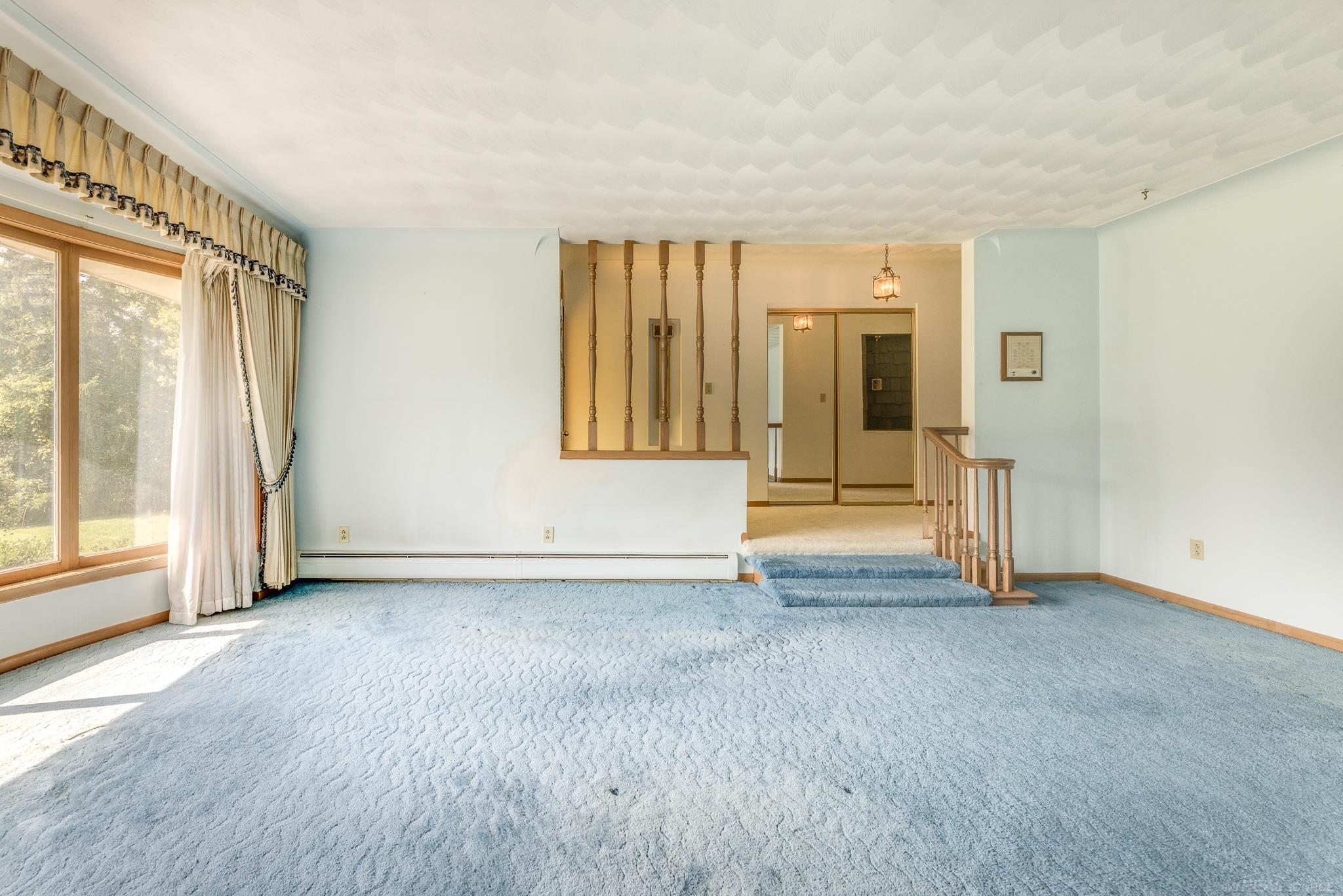 180 S Berkshire Drive