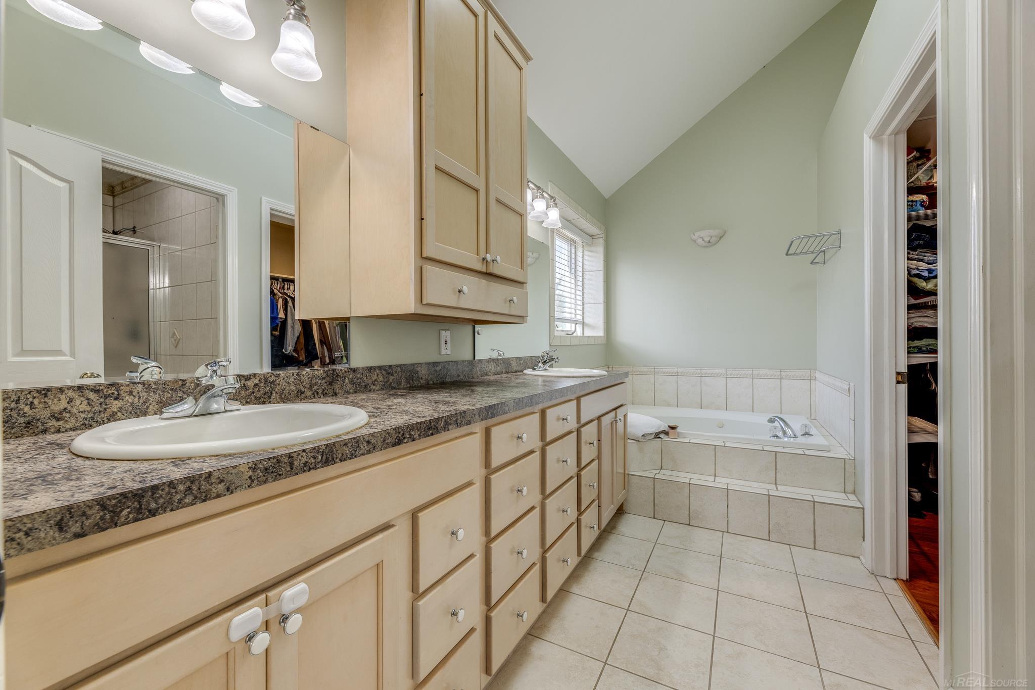 334 Golfside Drive