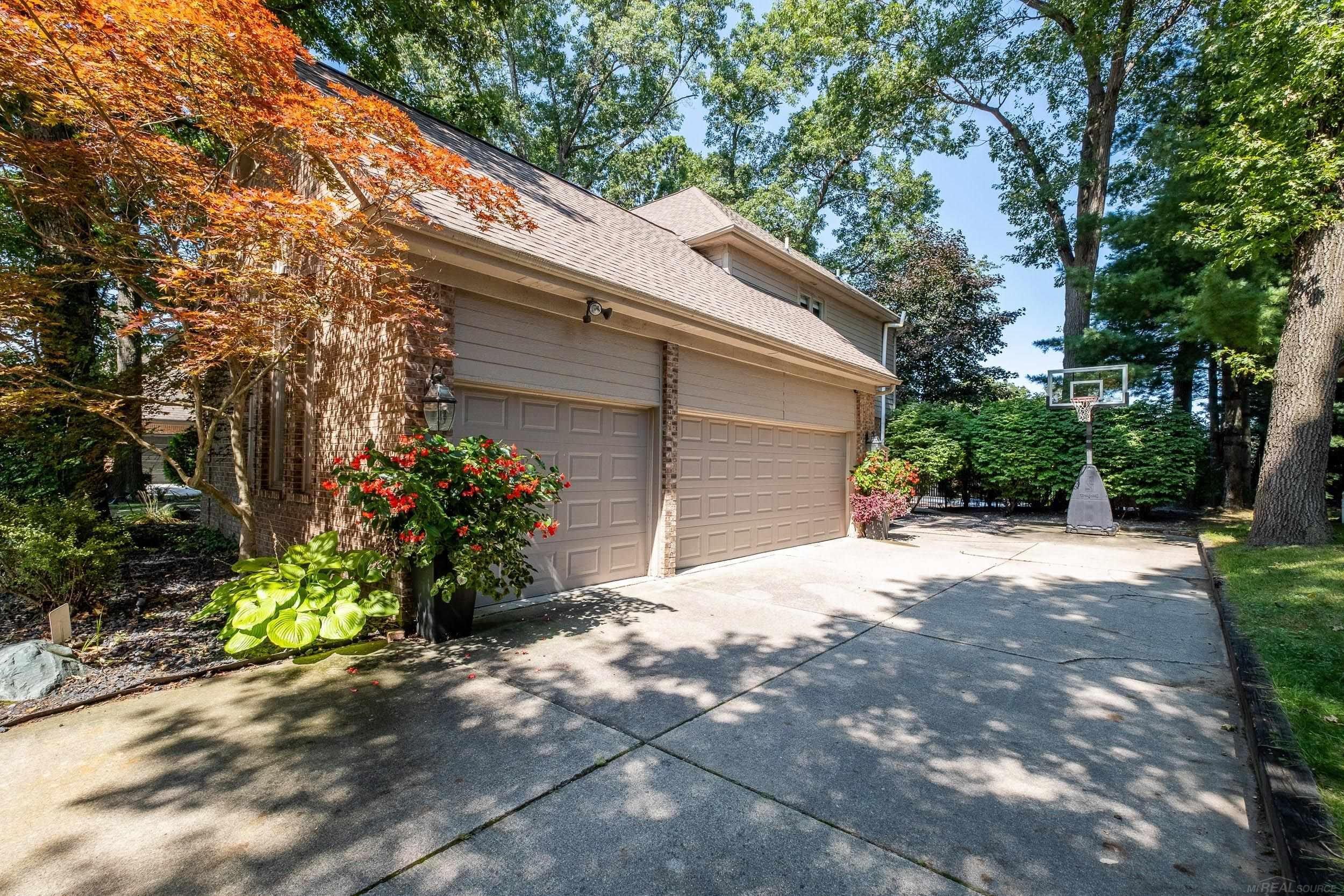13863 Timberwyck Drive