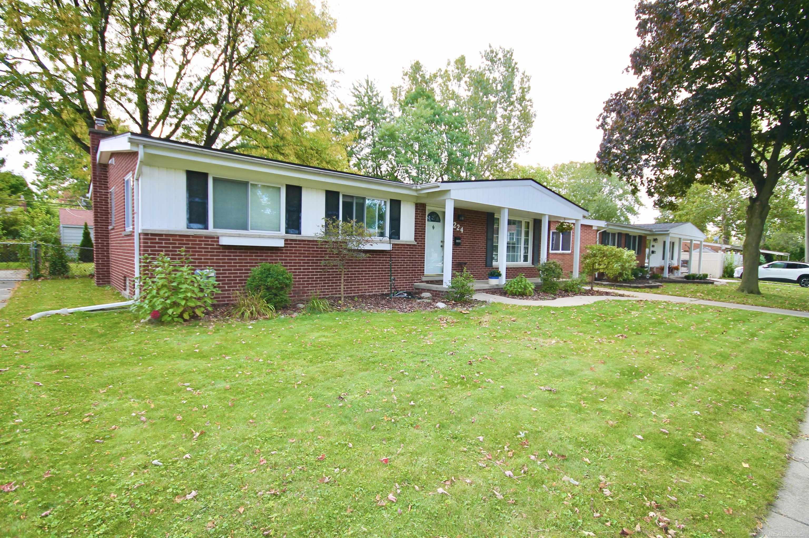 224 Lyons Drive