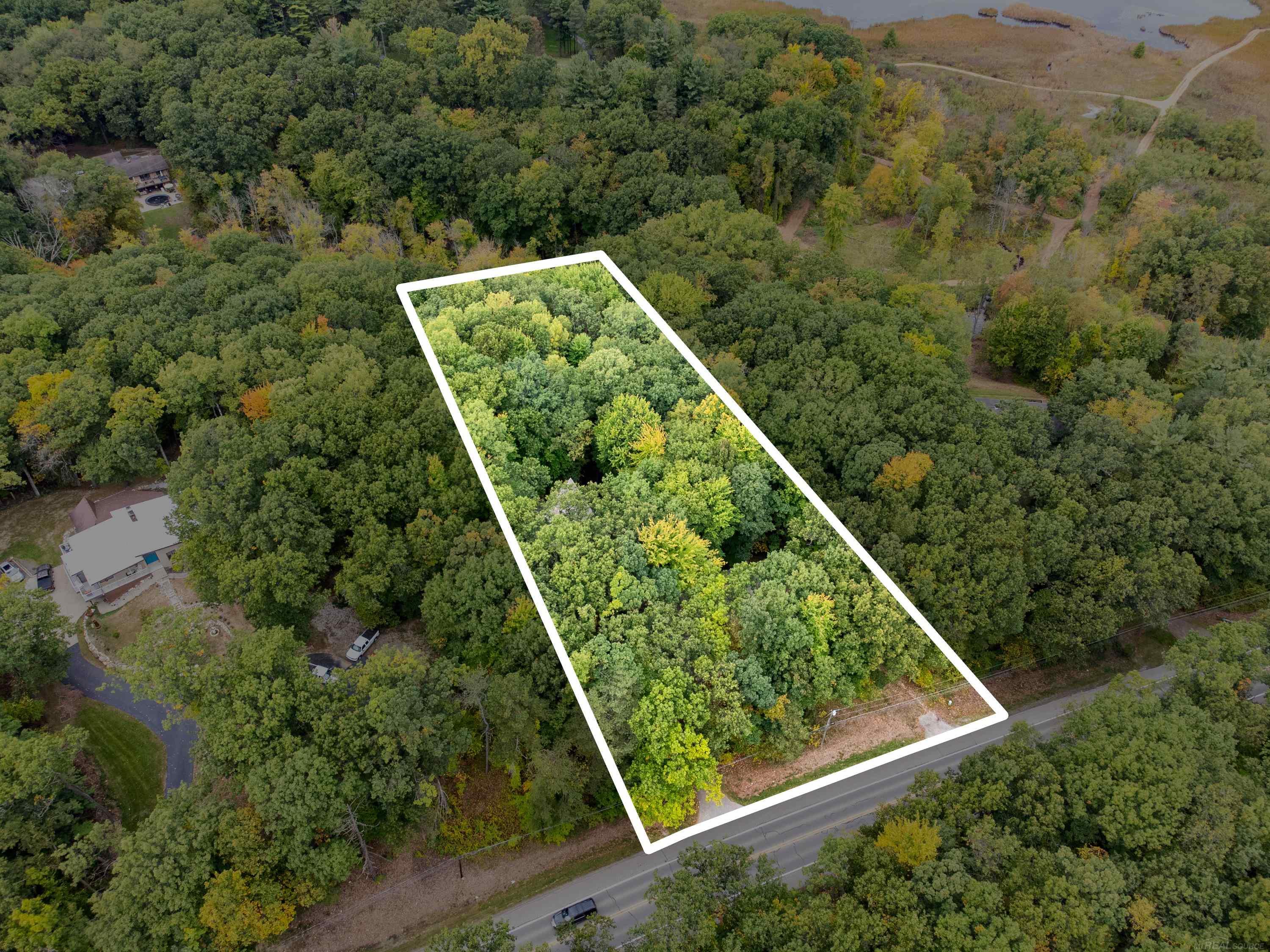 2960 S Ortonville Road