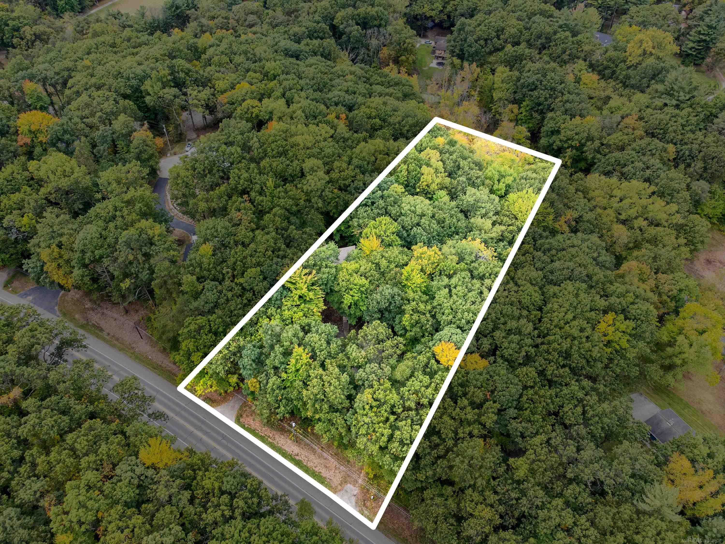 2960 S Ortonville Road