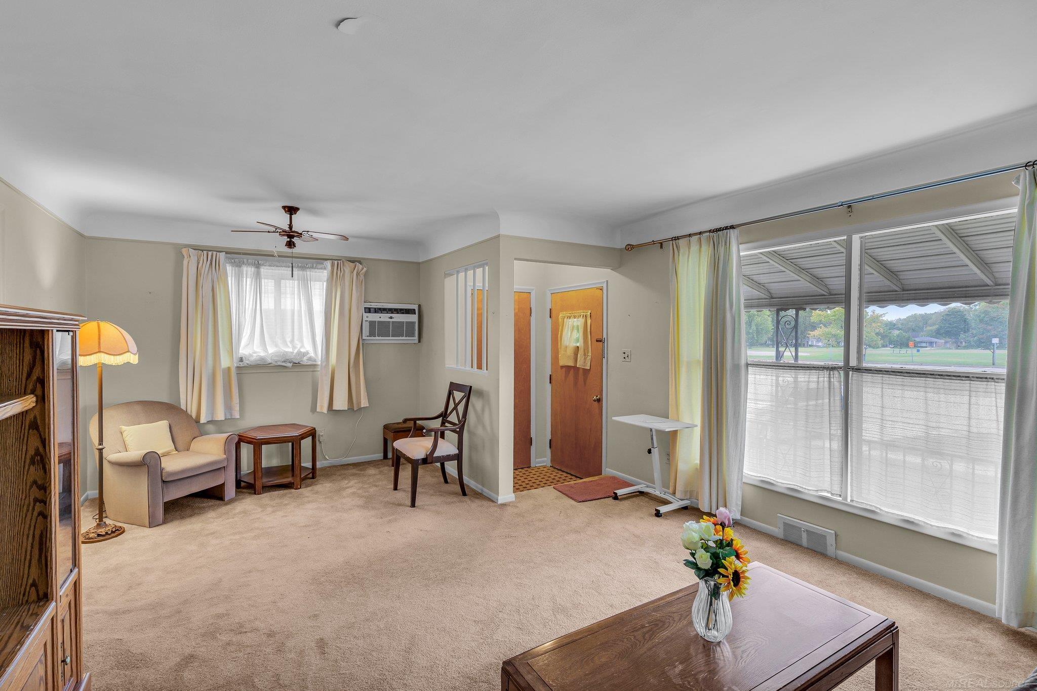 1418 W 13 Mile Road