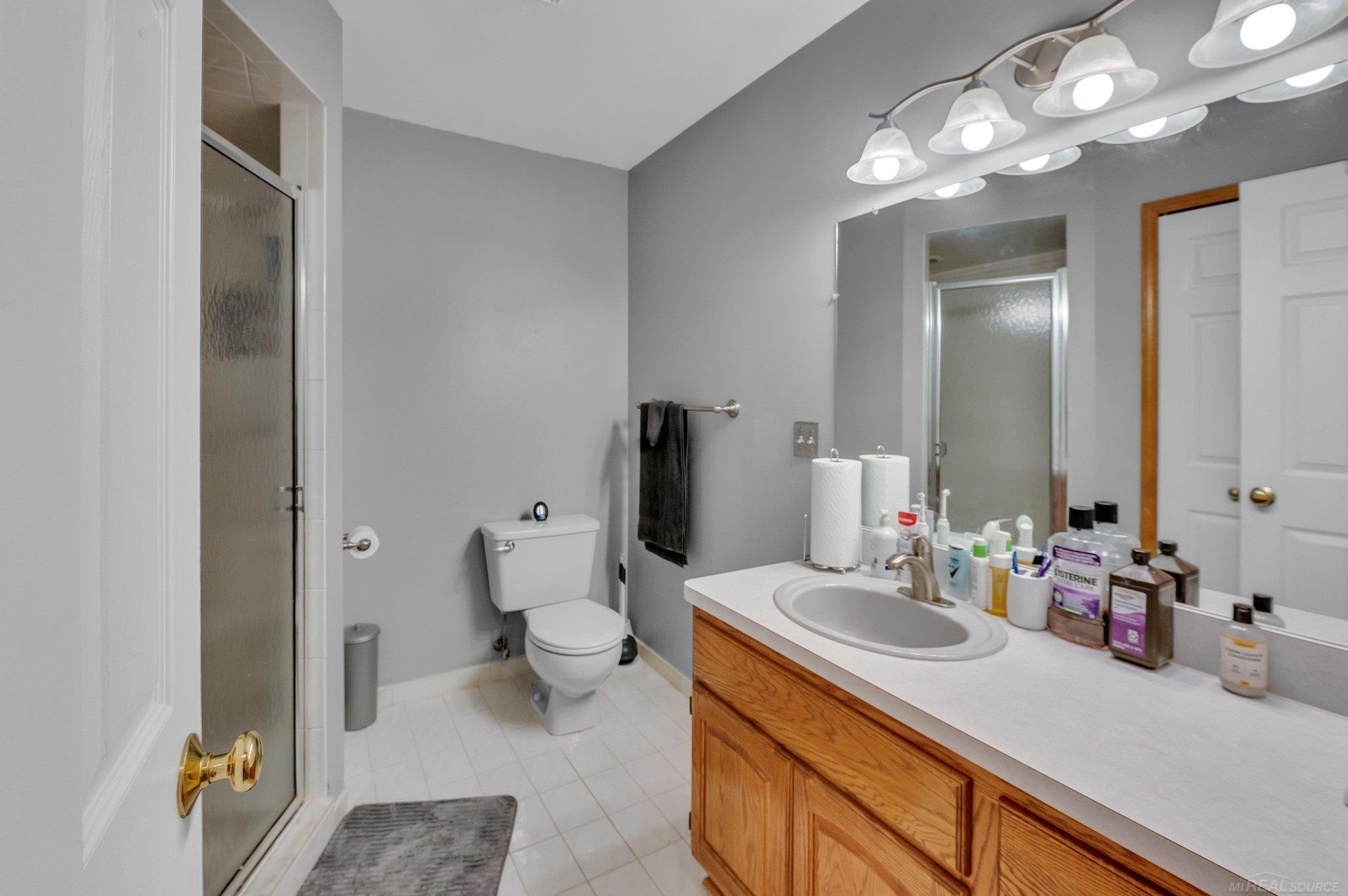42926 Ian Court