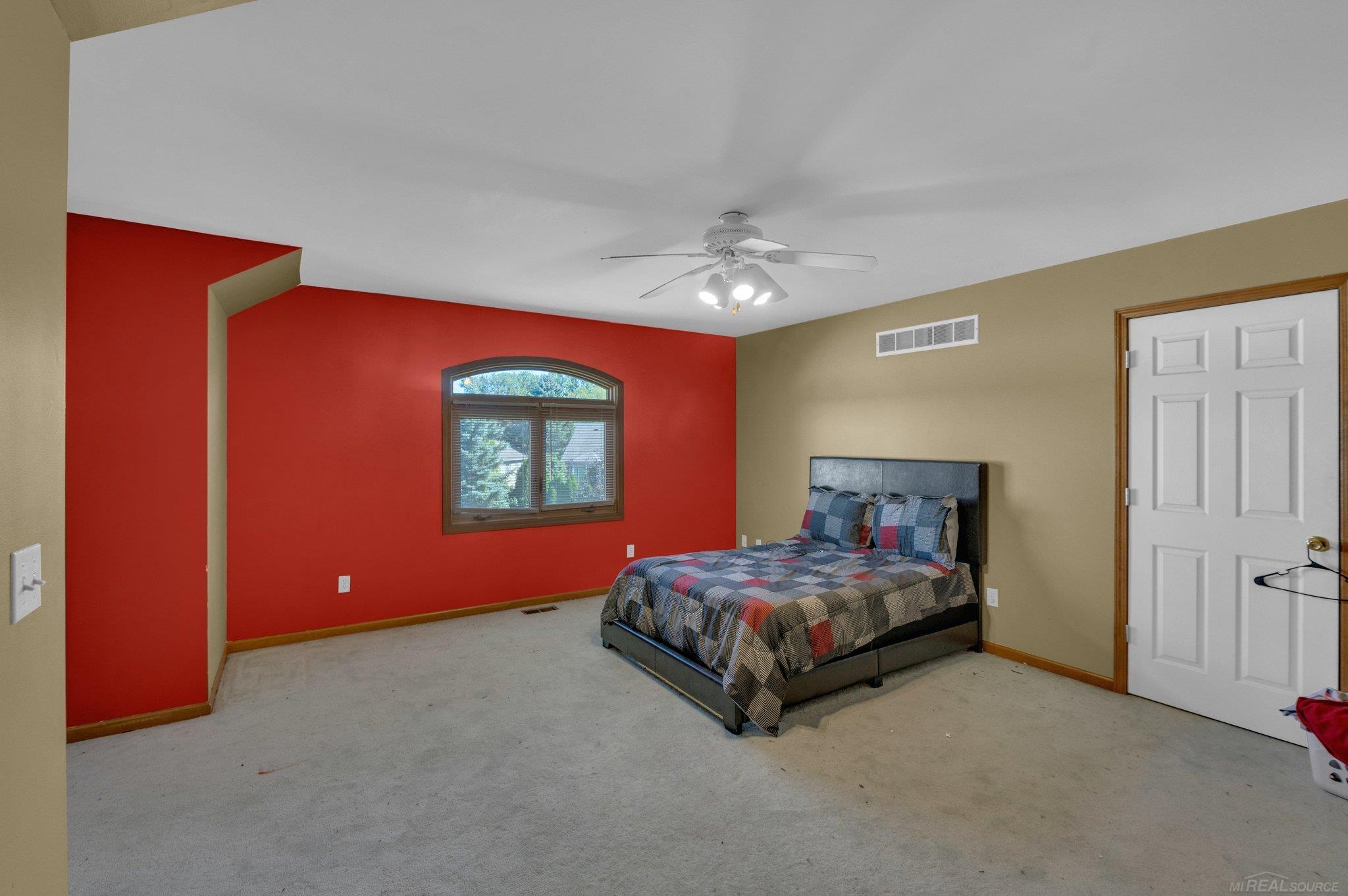 42926 Ian Court