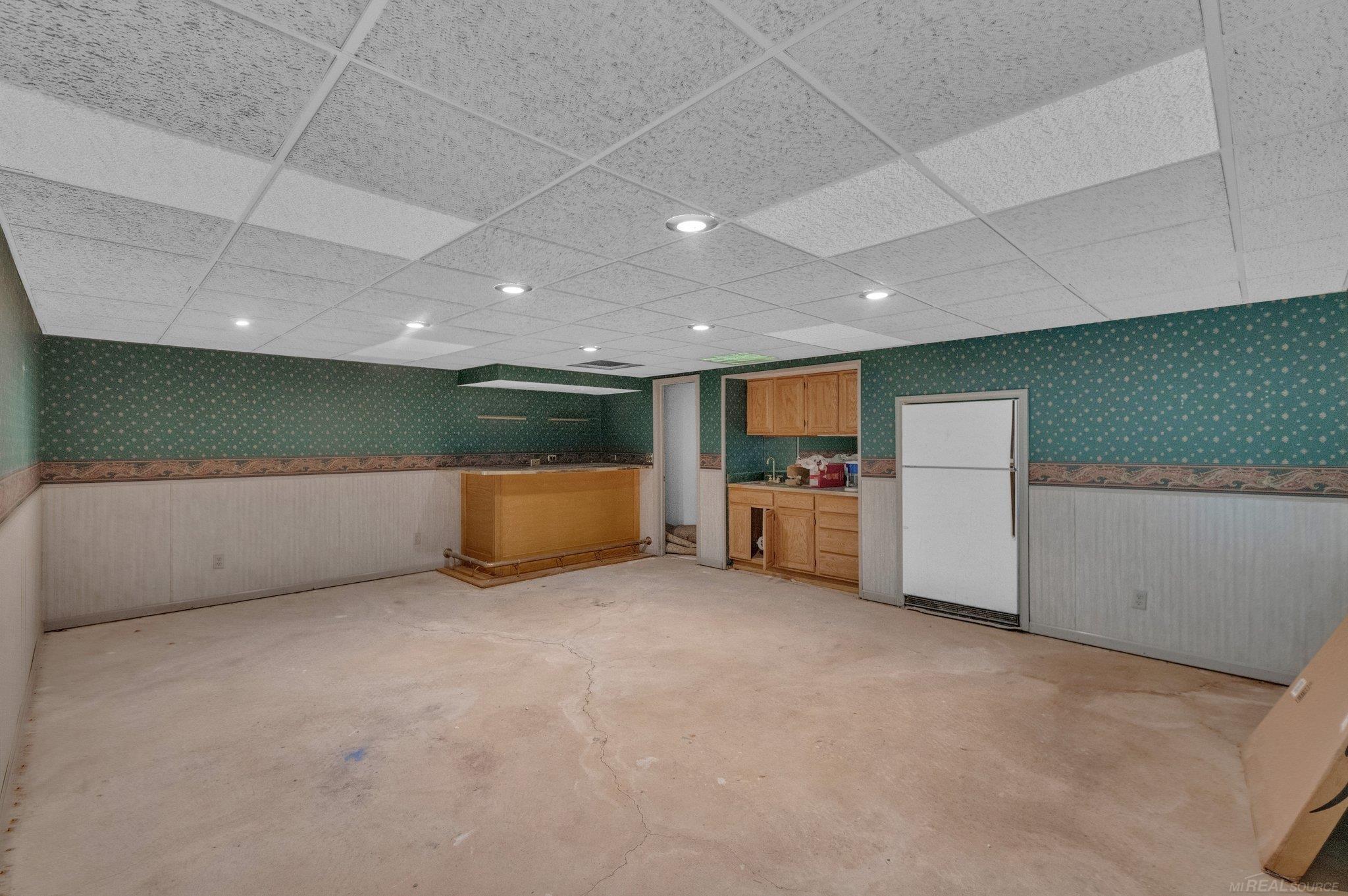 42926 Ian Court