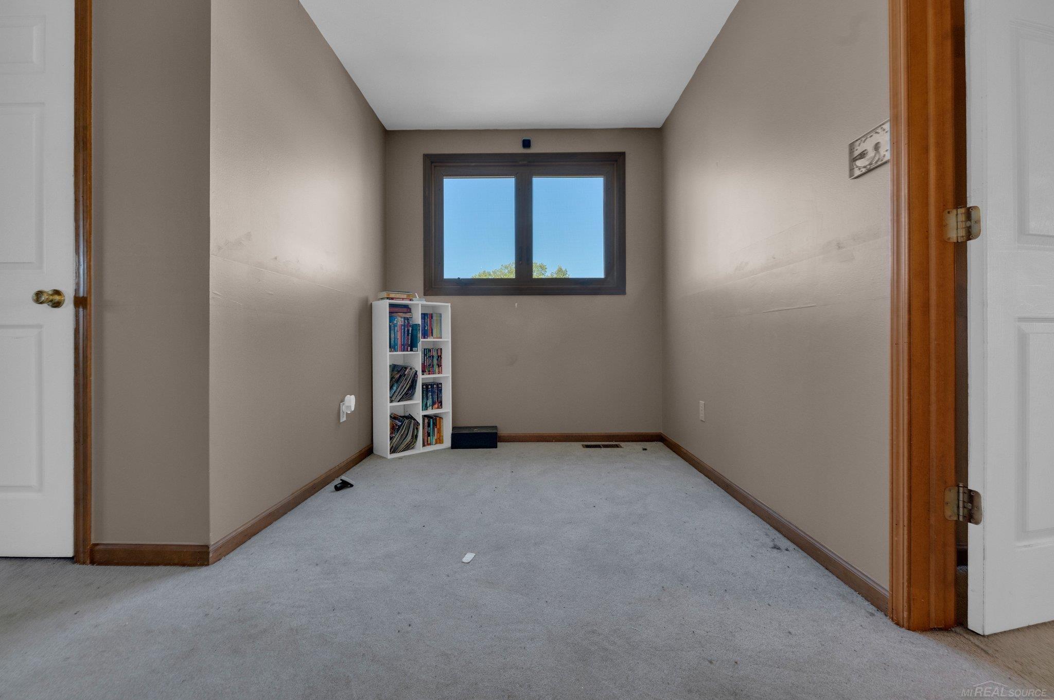42926 Ian Court