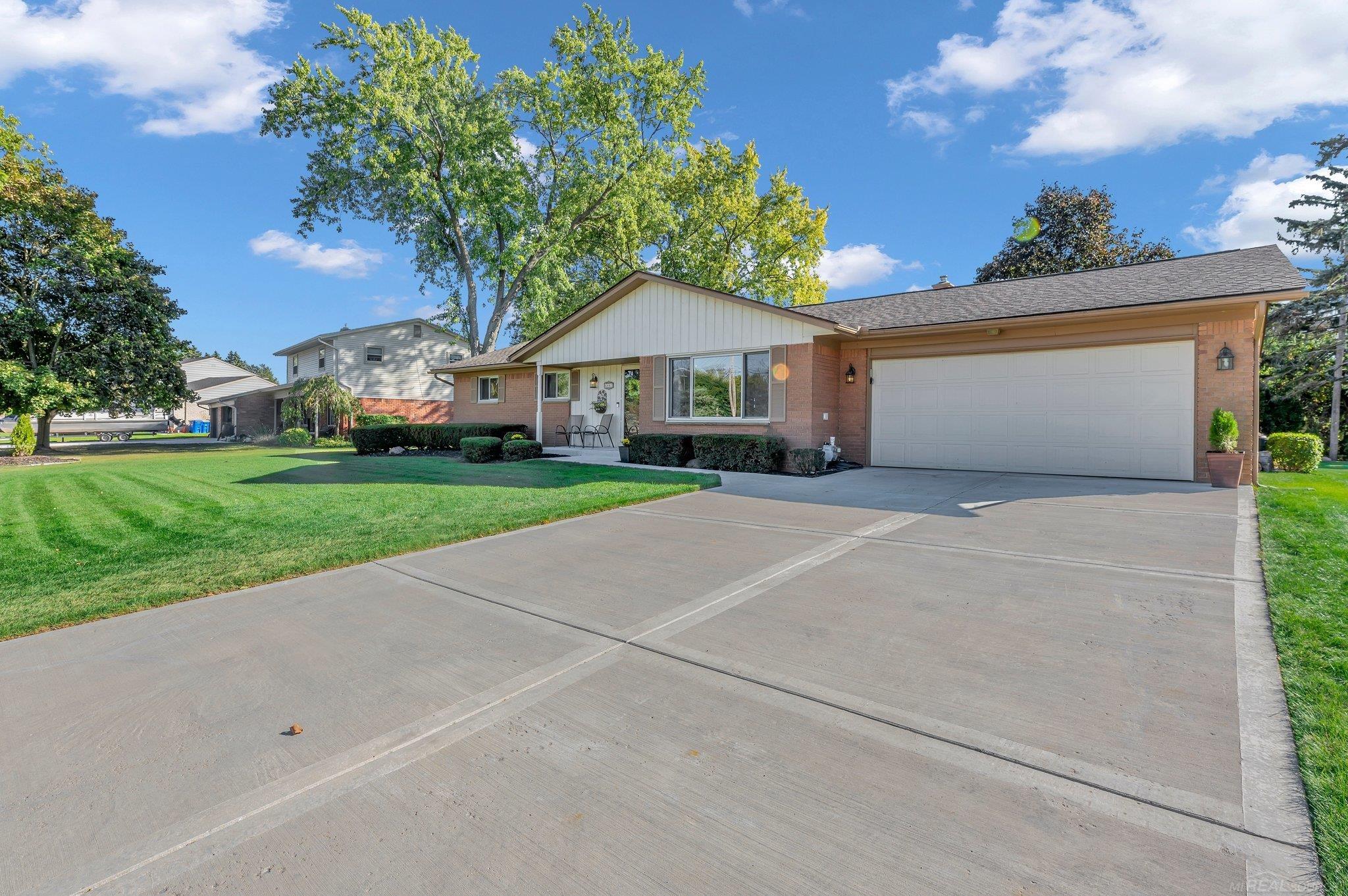 2947 Shawnee Lane