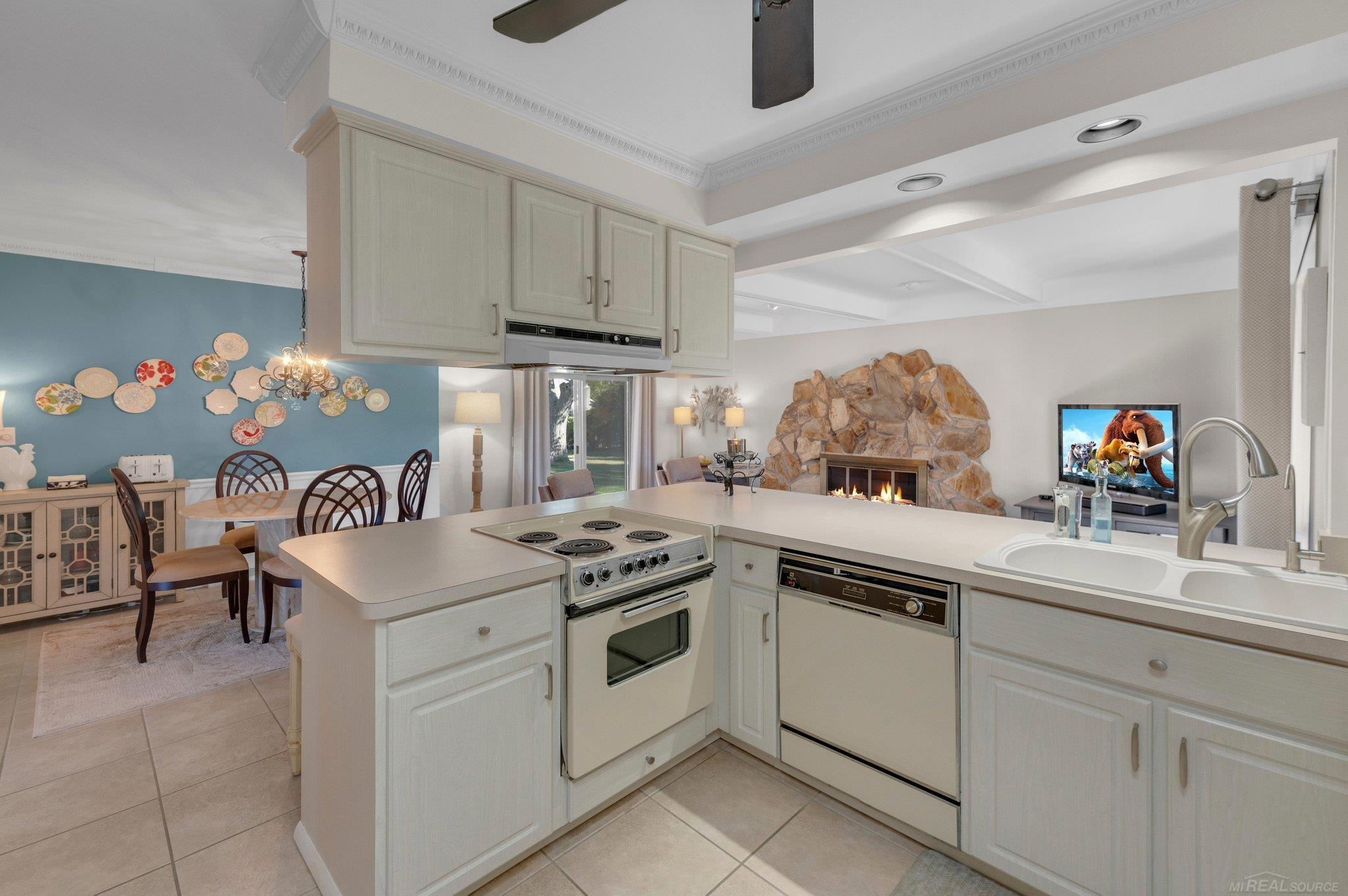 2947 Shawnee Lane
