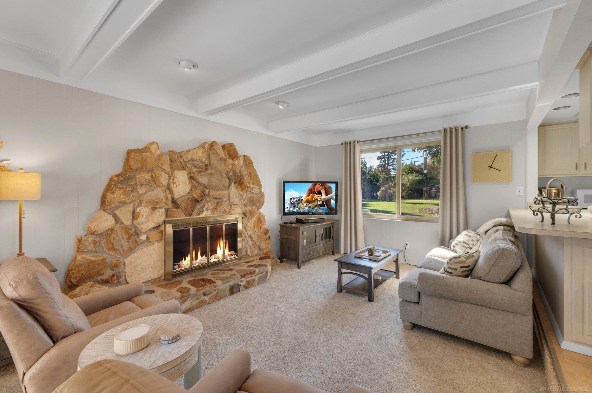 2947 Shawnee Lane