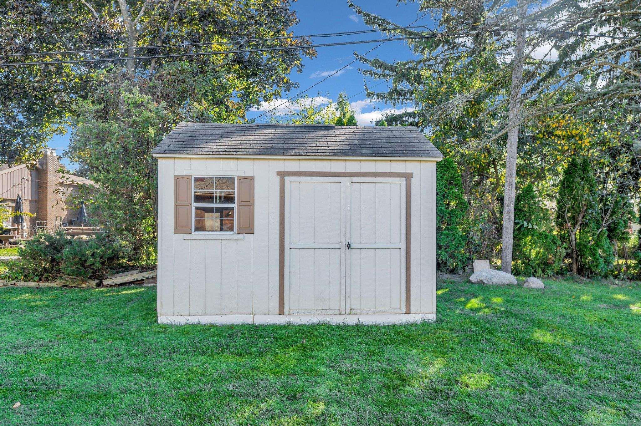 2947 Shawnee Lane