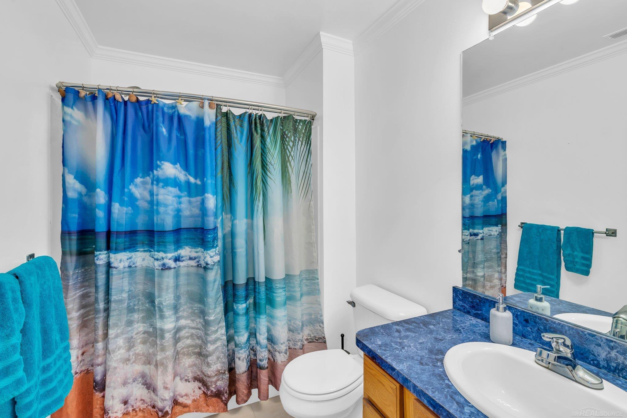 45522 Hidden View Court