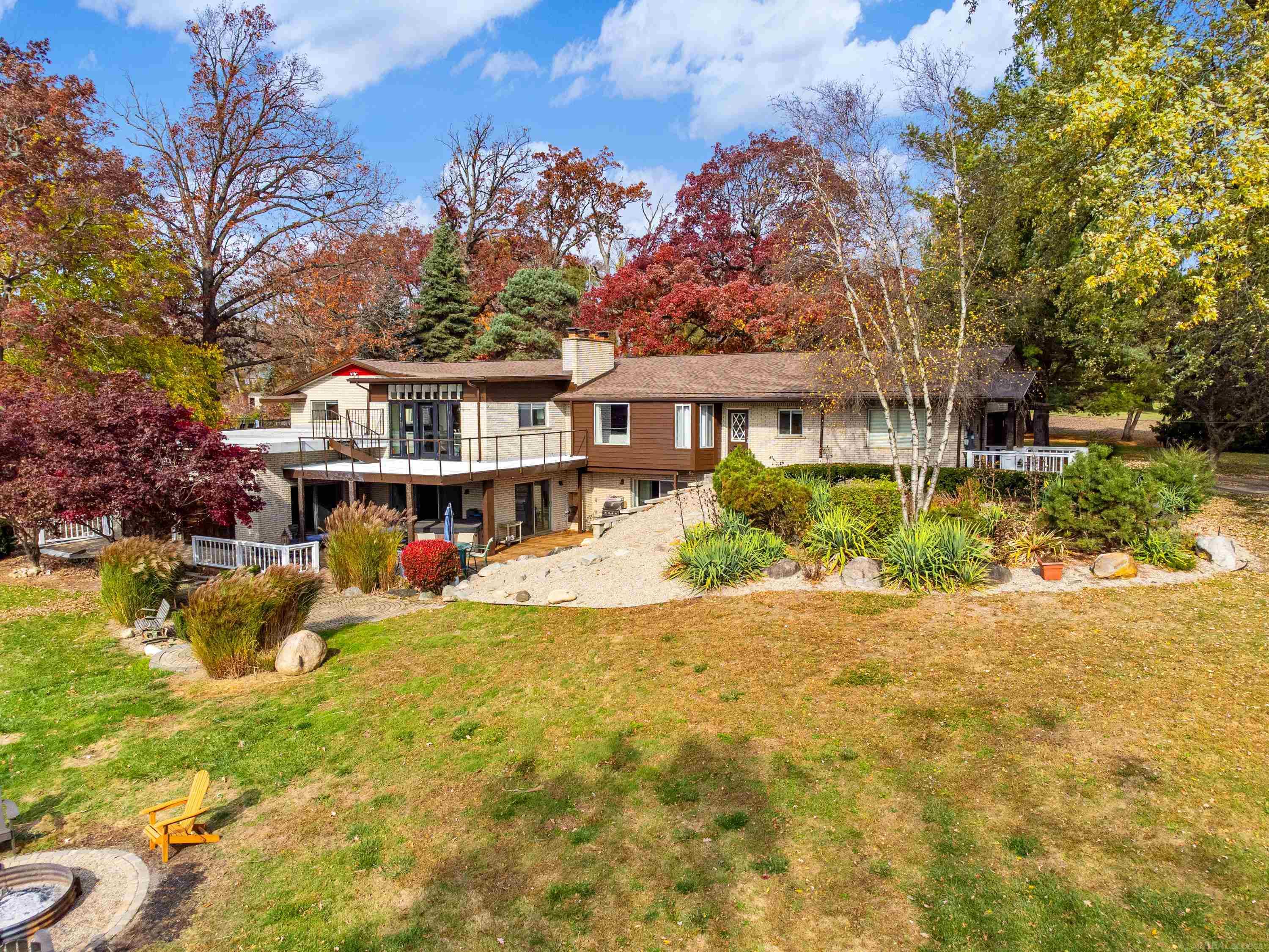 6111 West Road