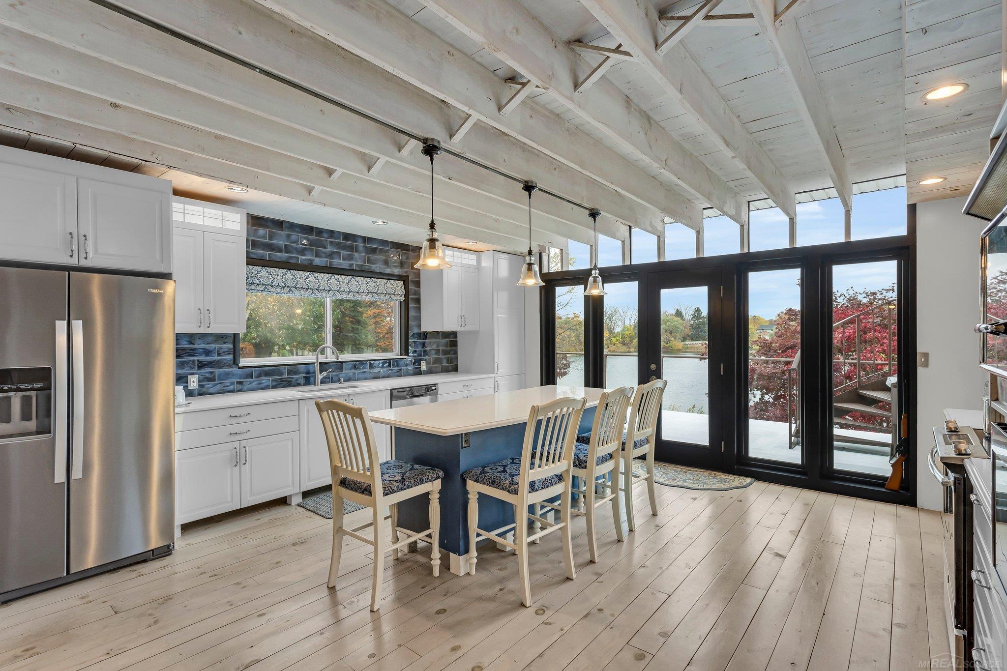 6111 West Road