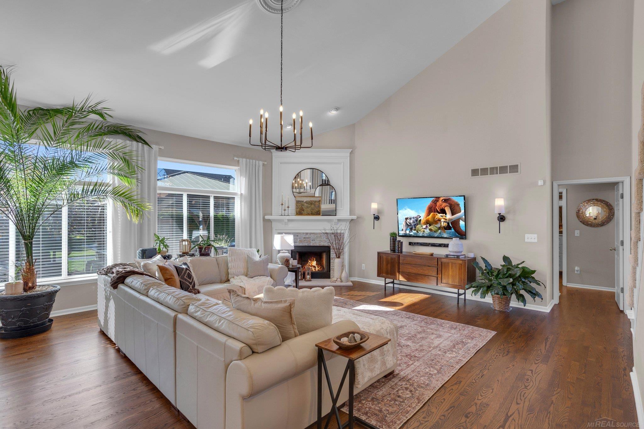 21478 Carlton Drive